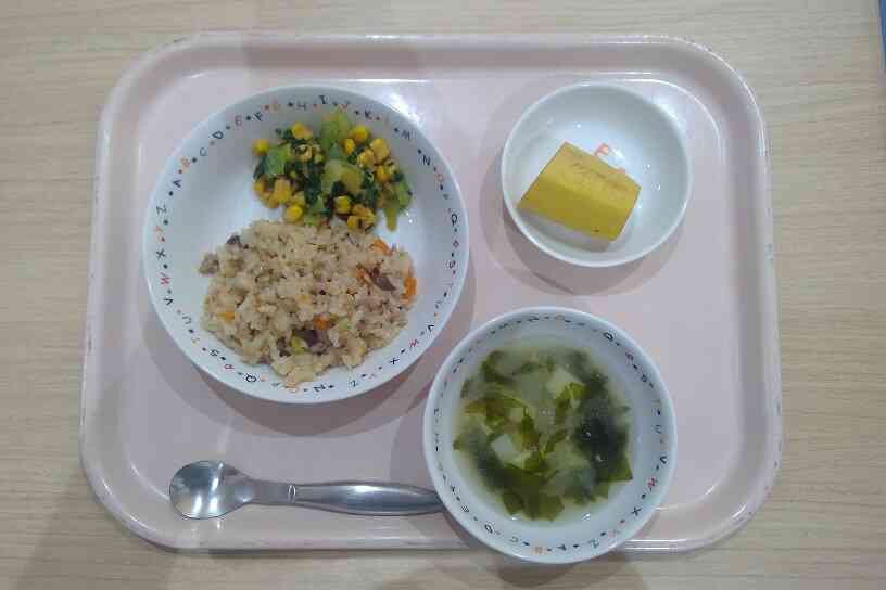 おすすめレシピ「五目炒飯」