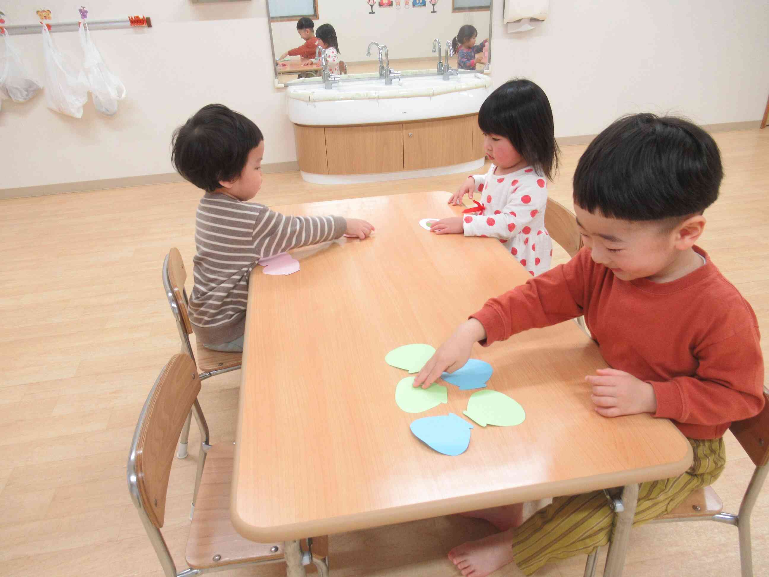 あひる組うさぎ組さん　真剣です