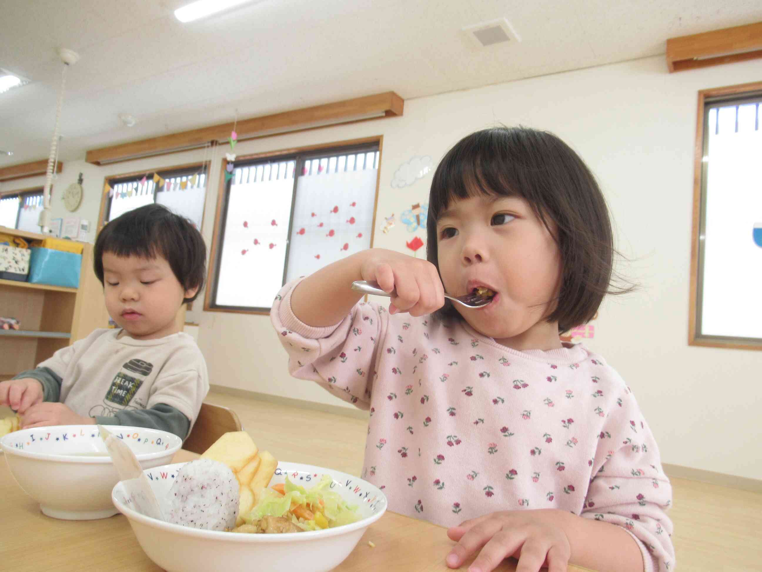 いっぱい食べて大きくなってね！