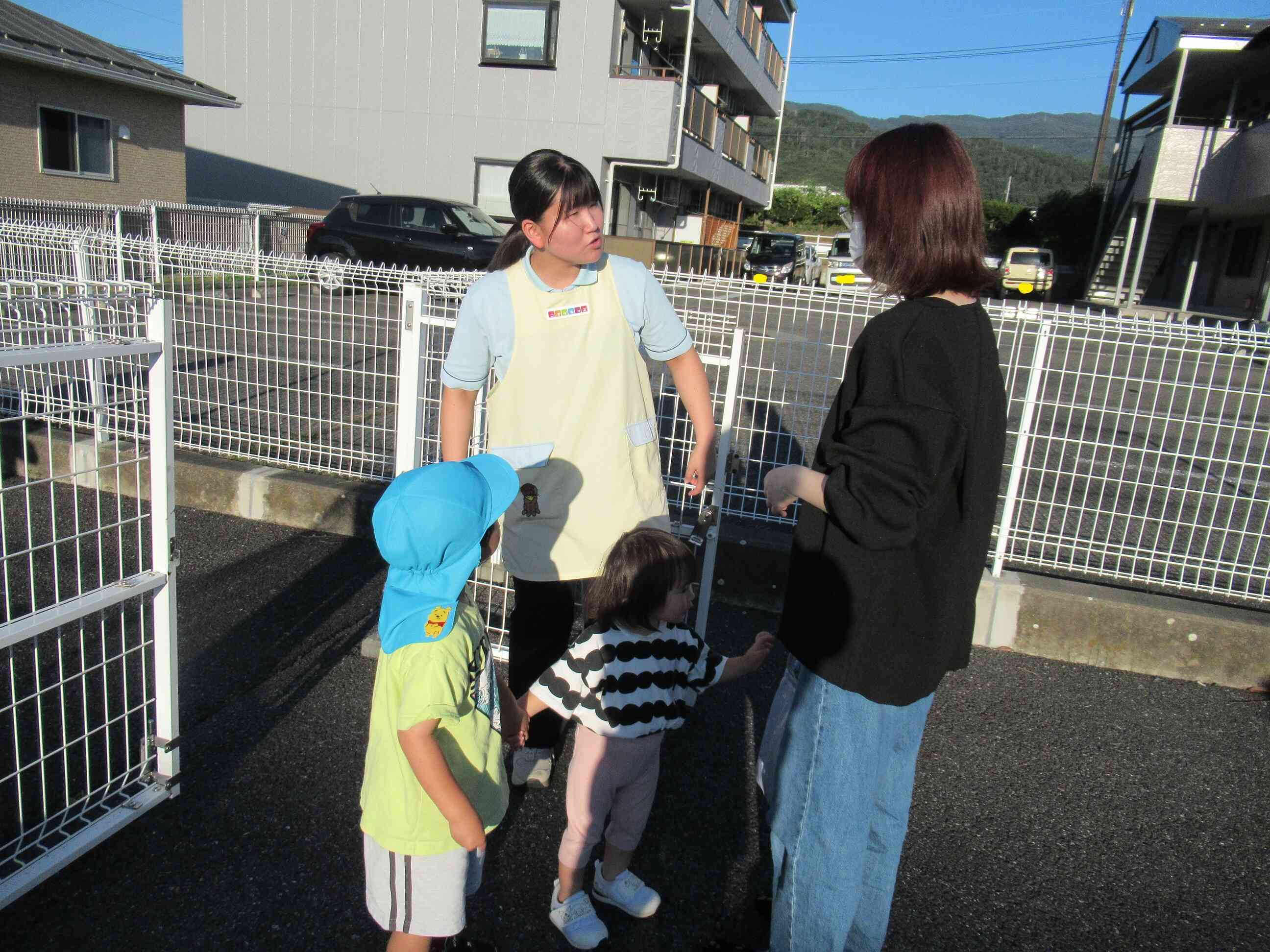 保護者の方への受け渡し