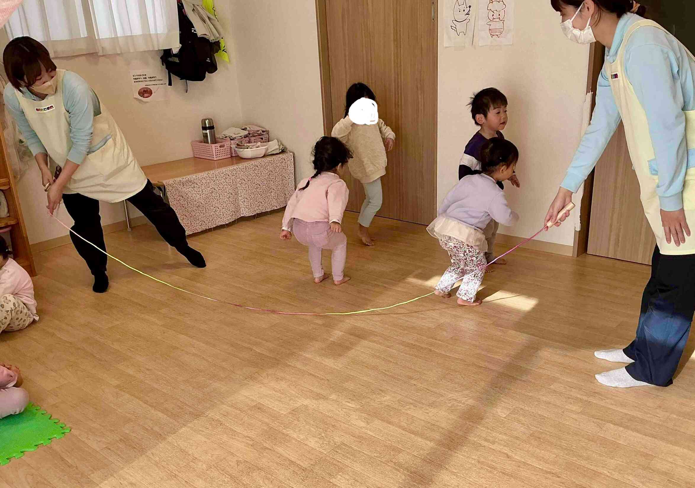 ジャーンプ！！