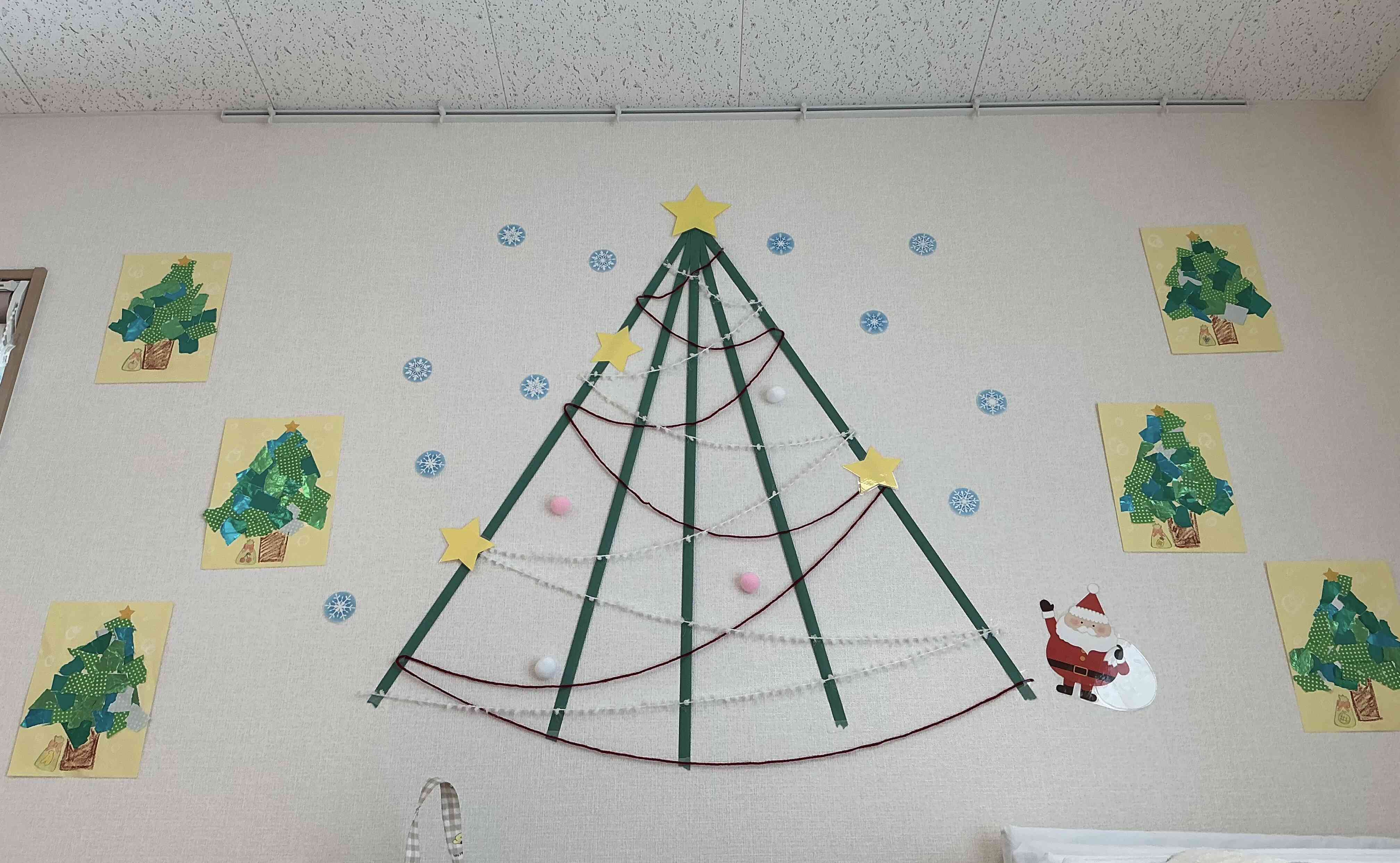 ビリビリペタペタのクリスマス(ひよこ組)