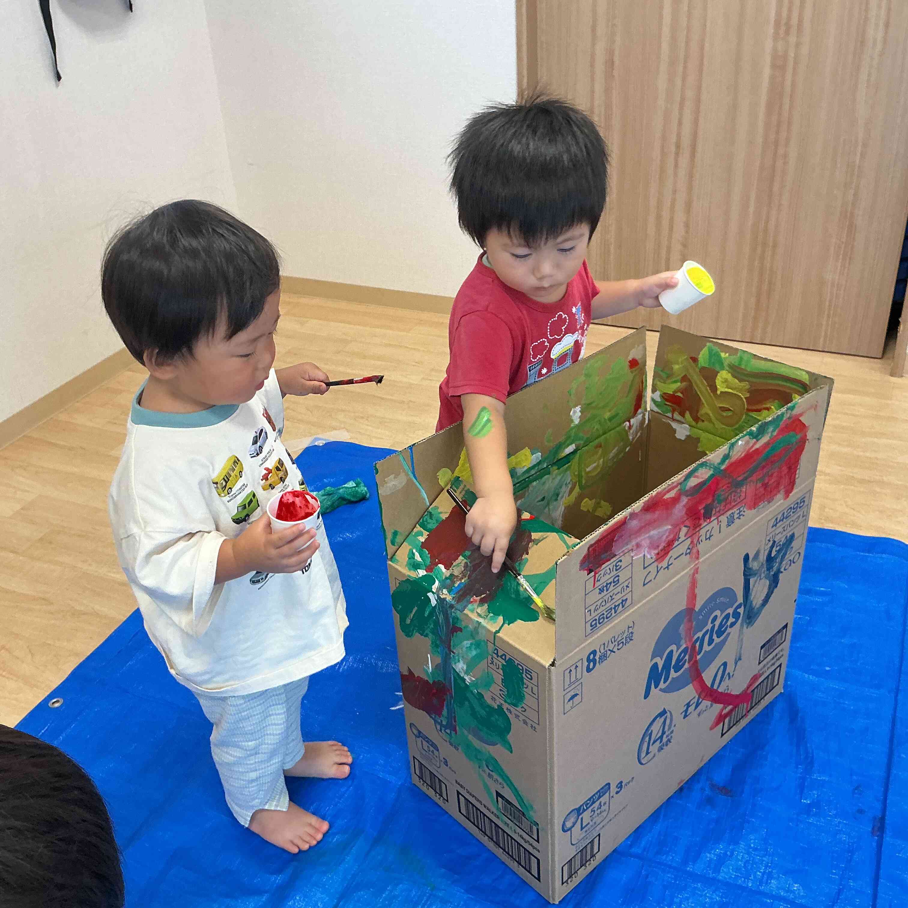 素敵なペンキ屋さん