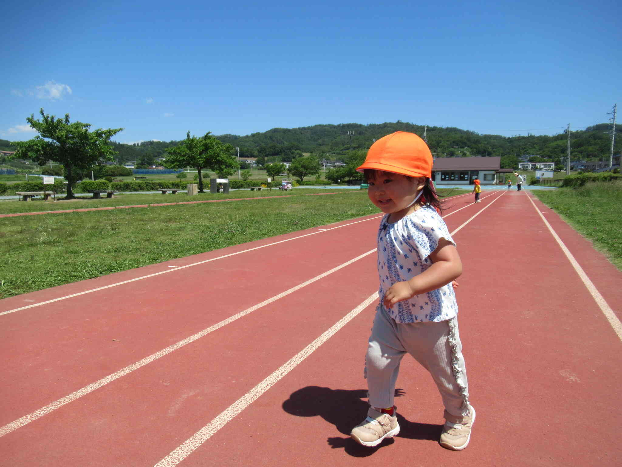 いっぱいはしるよ！よ～いどん！