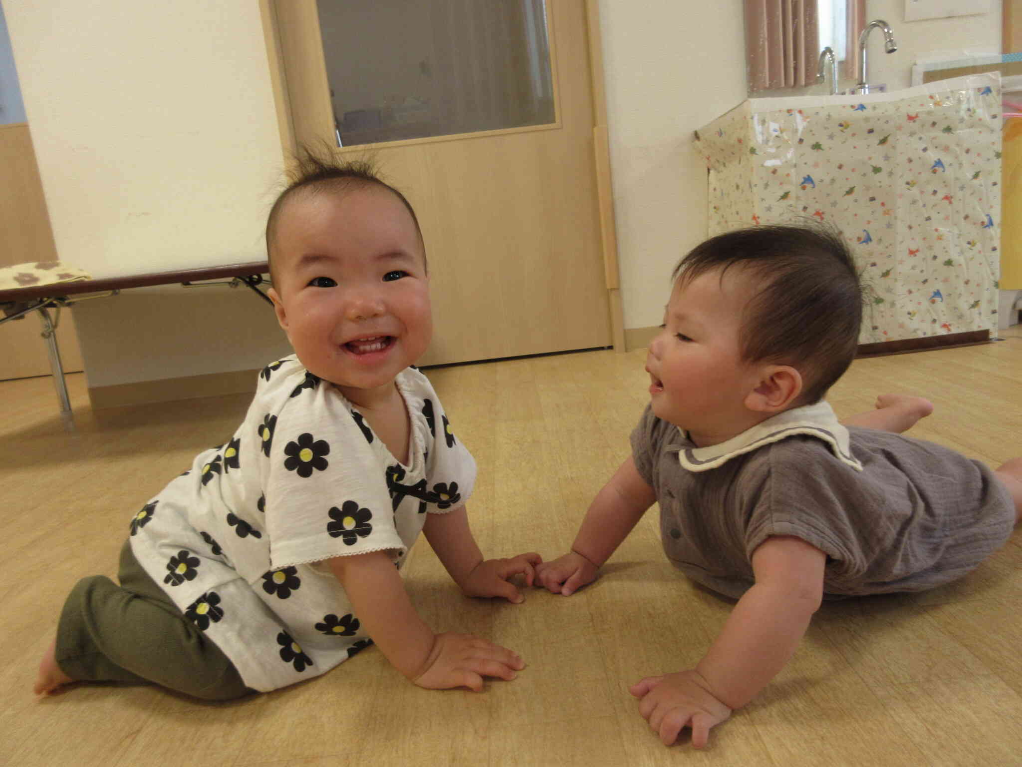 お友だちといっしょ、うれしいな♪