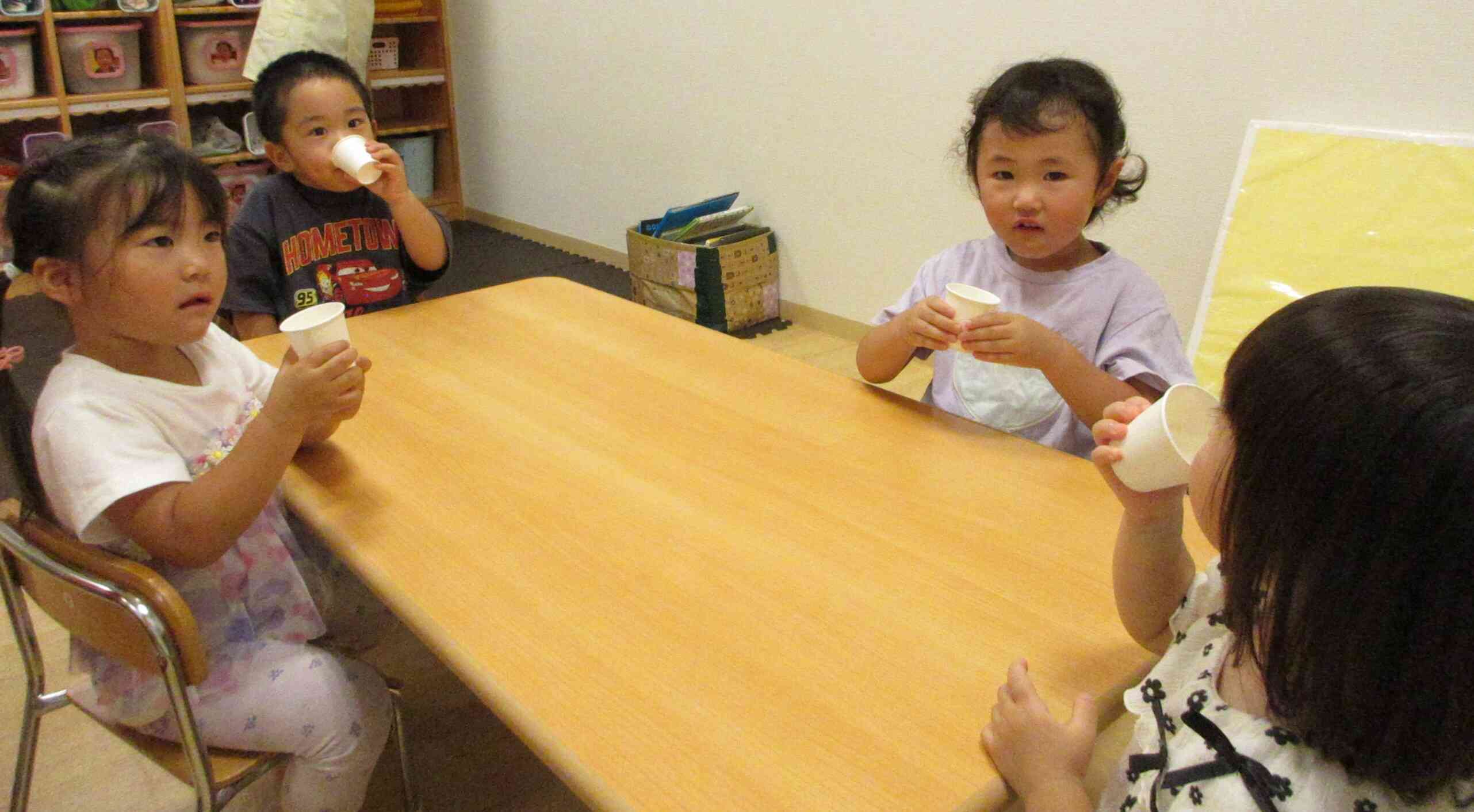 みんなで飲むと、嬉しいね！