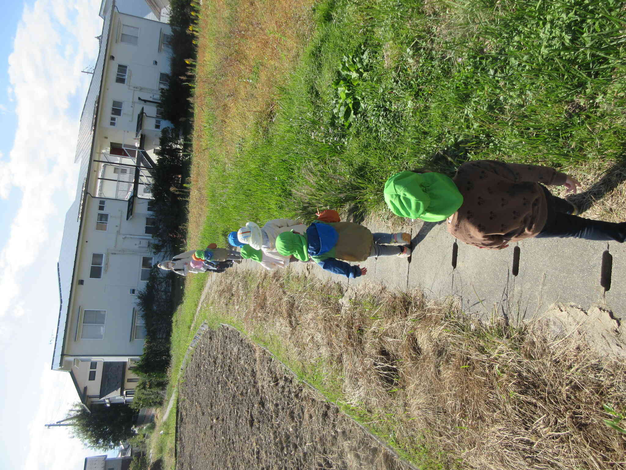 みんなで列車になってレッツゴー！