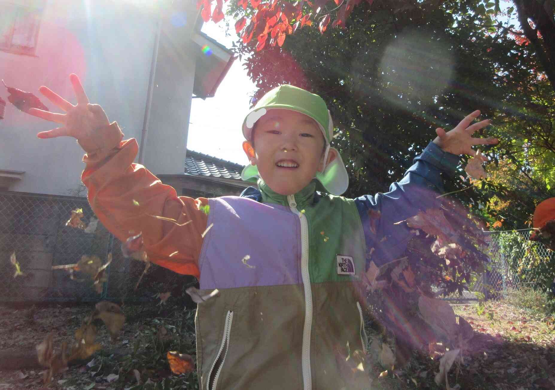 秋、いっぱいみ～つけた！【2歳児 うさぎ組】