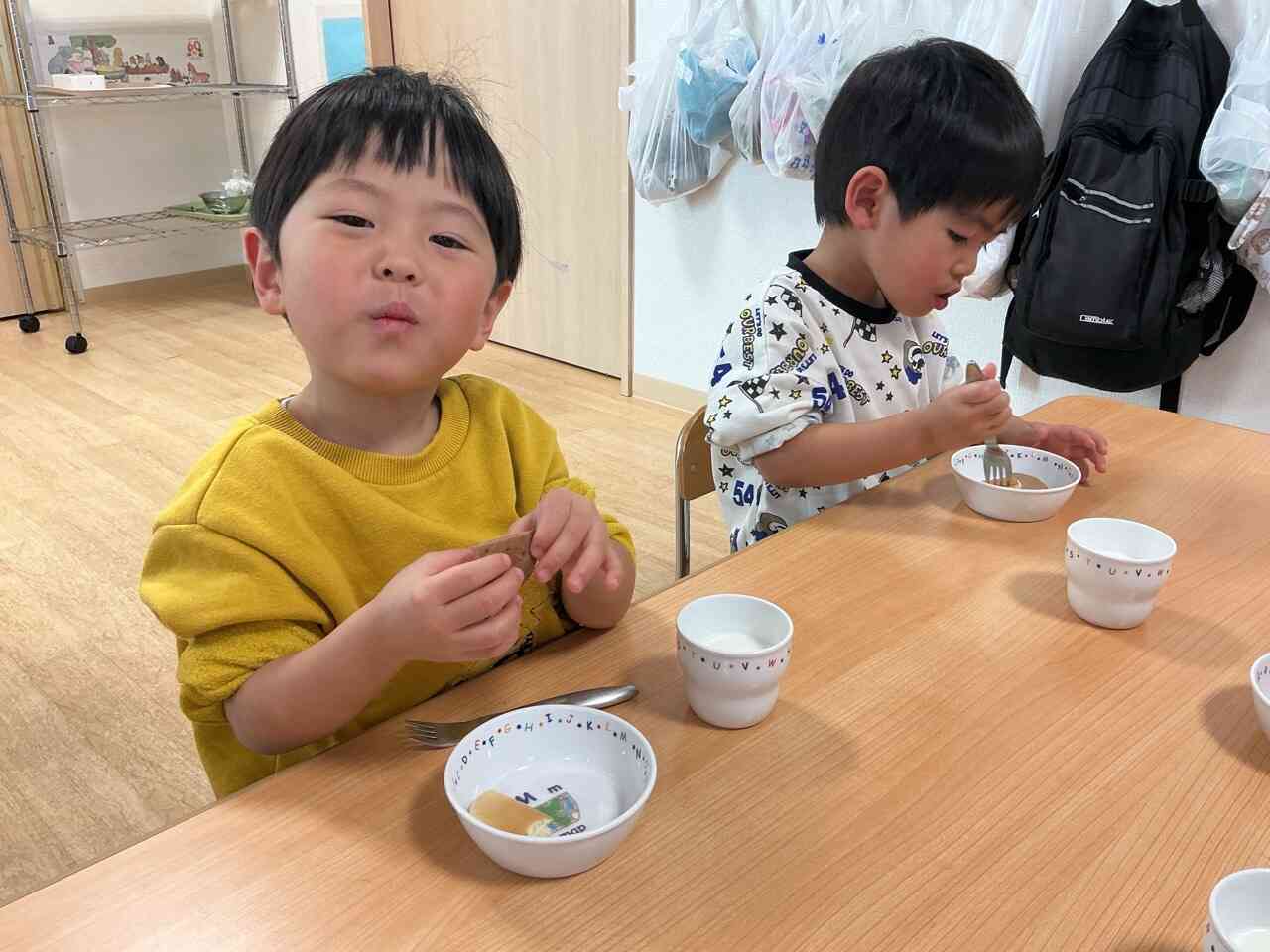 自分で作ったホットケーキおいしいね！