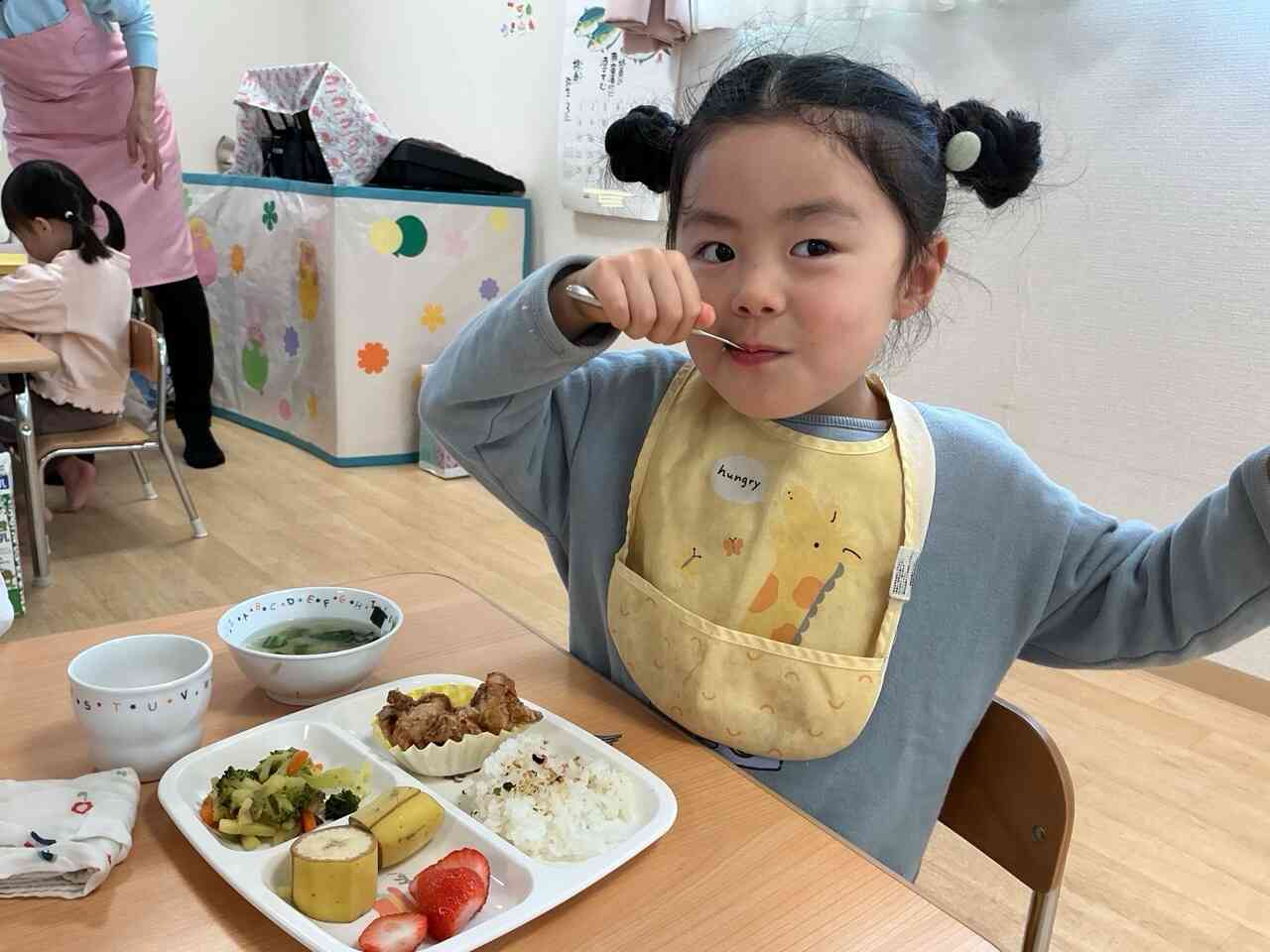 僕たち私たちの選んだ給食だ！【食育（希望献立）・２歳児うさぎ組】