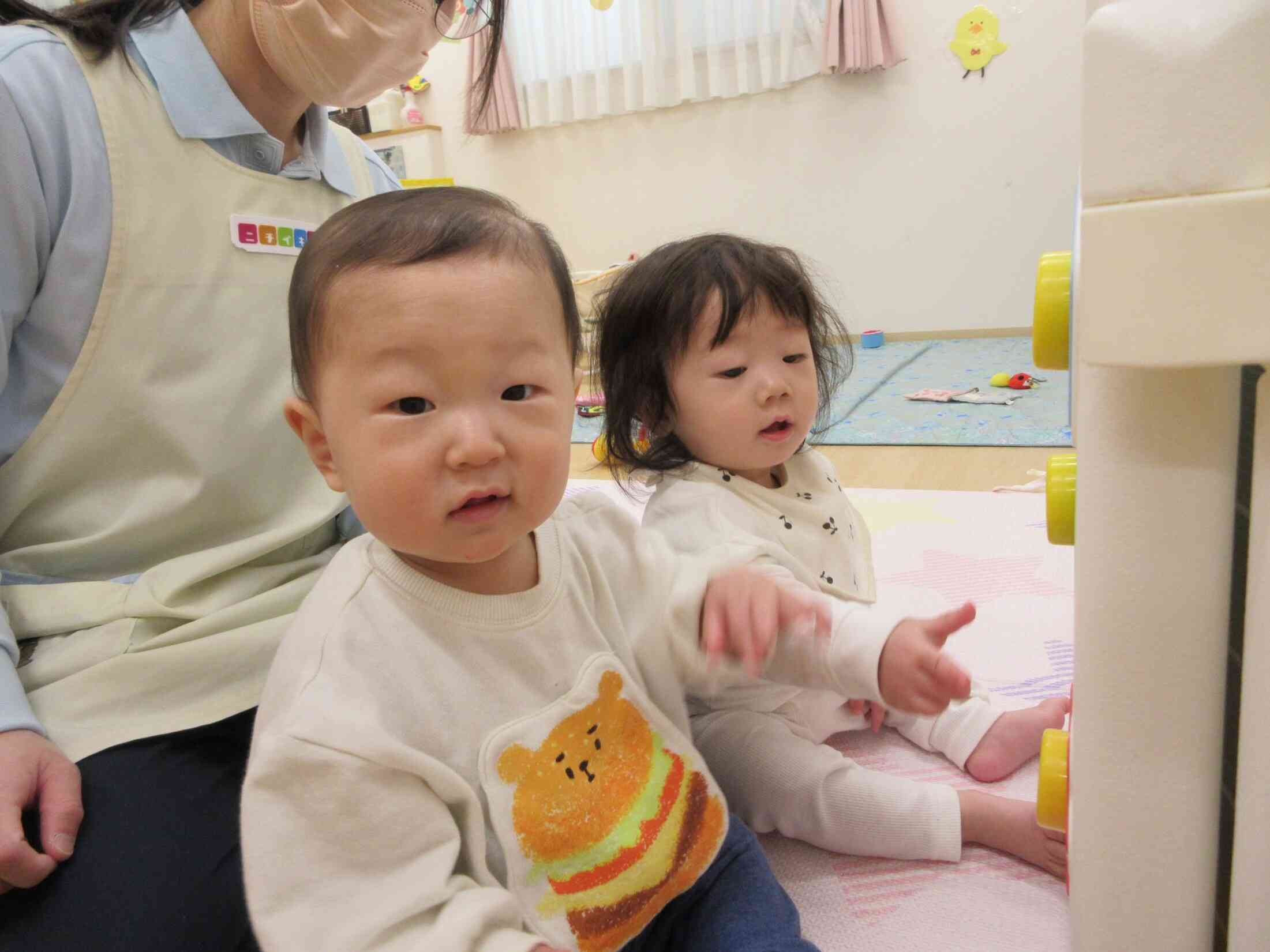 ひよこ組さん(0歳児）楽しいね♡