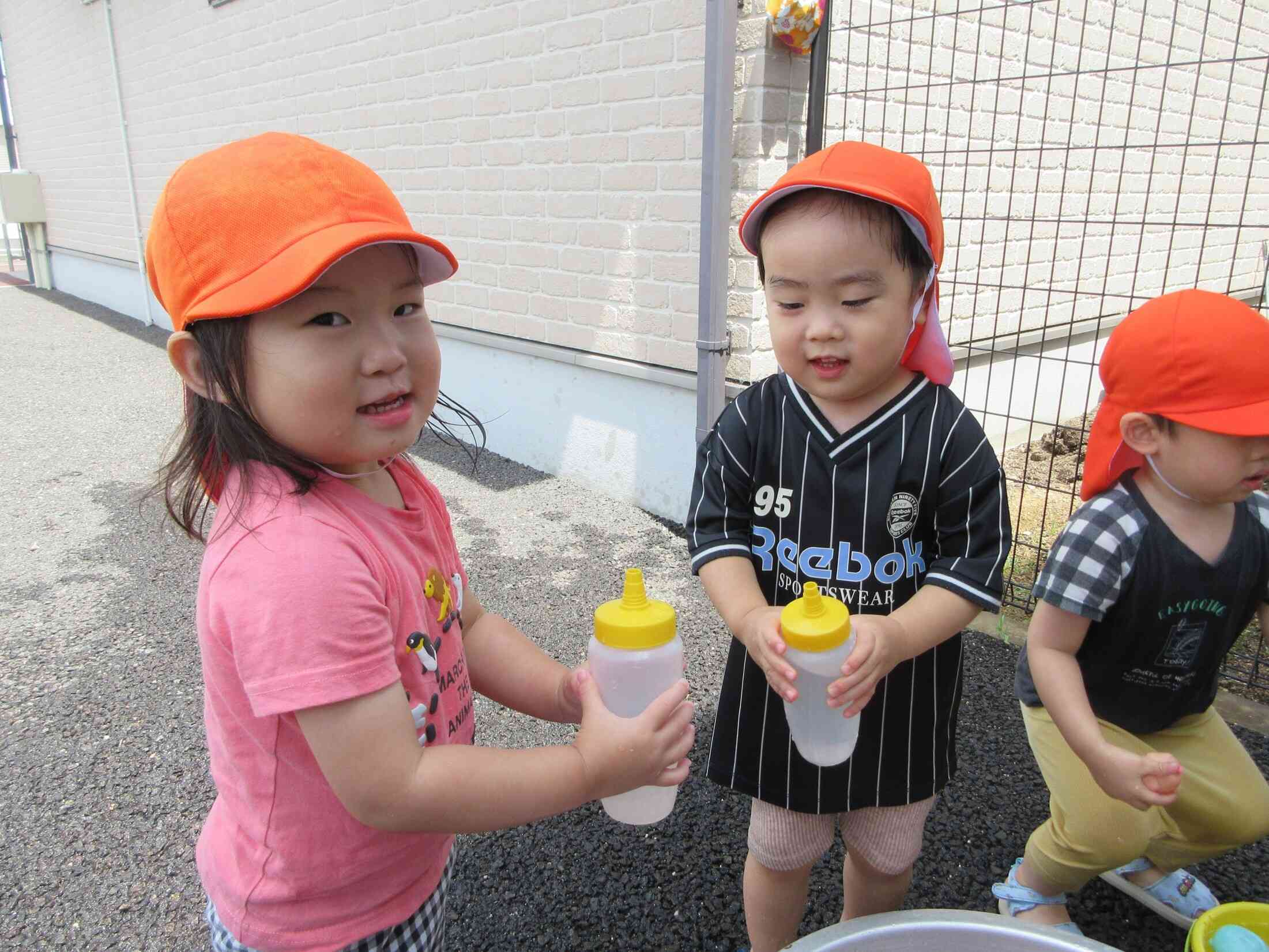 わぁ~い!! お水遊びだ～(全クラス)