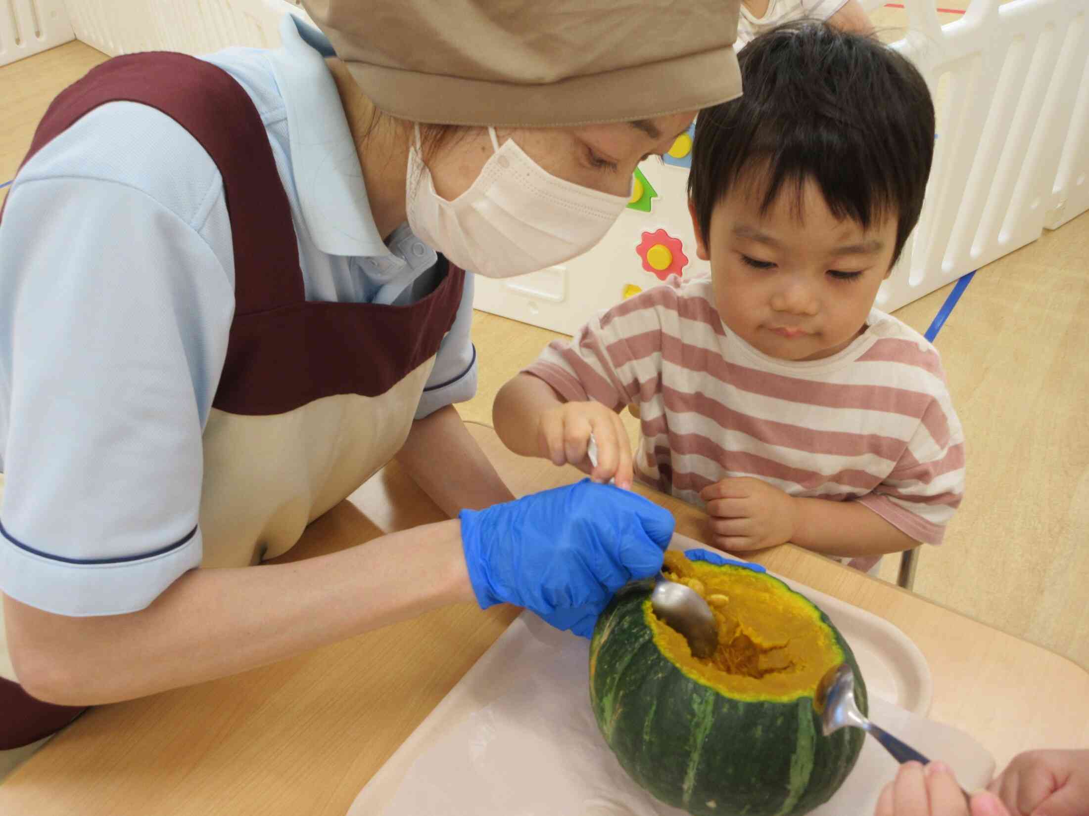 かぼちゃの種＆わたとりにもチャレンジしたよ☆