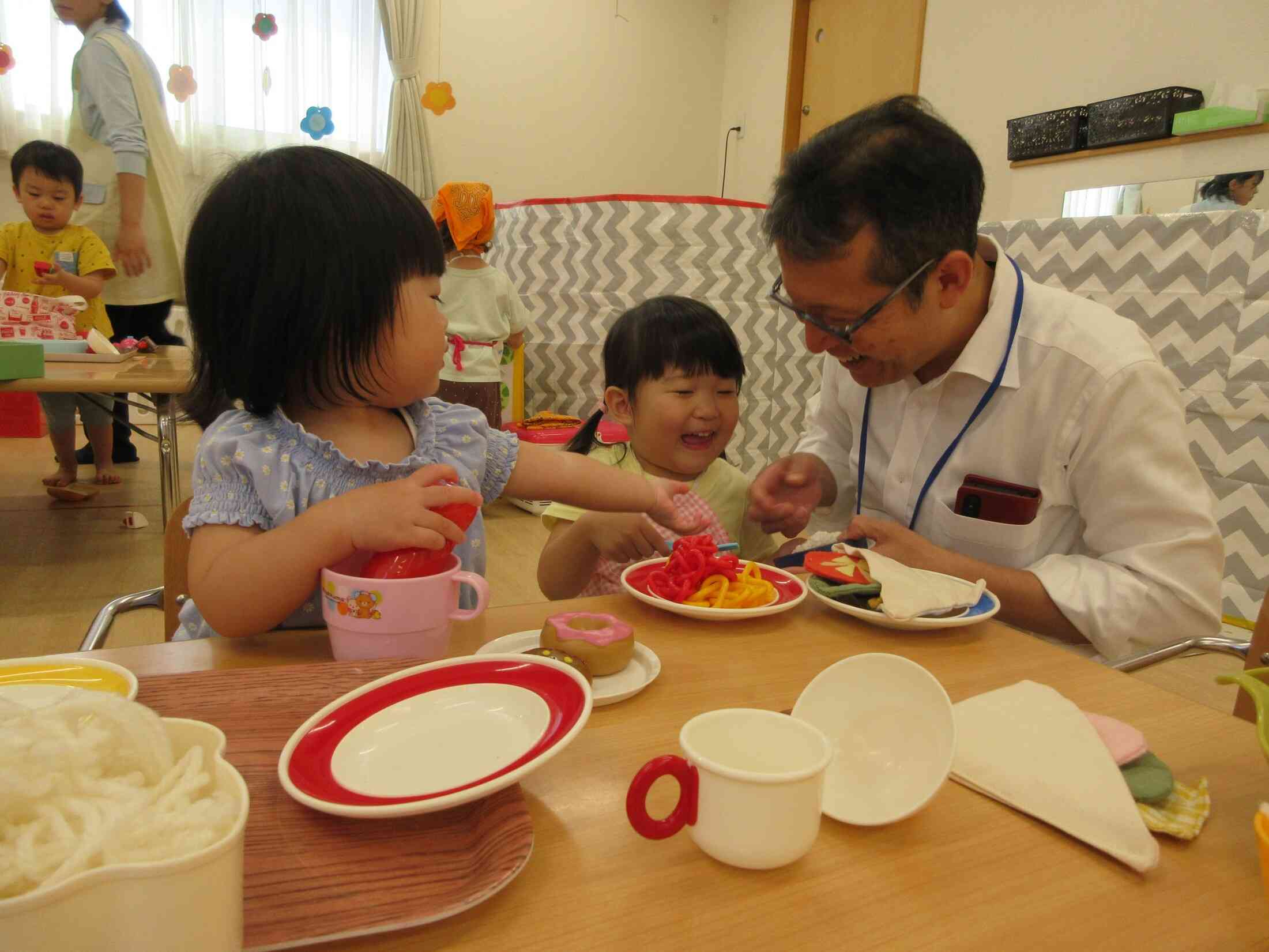 子育てひろば『いらっしゃいませ～♡どうぞ！』