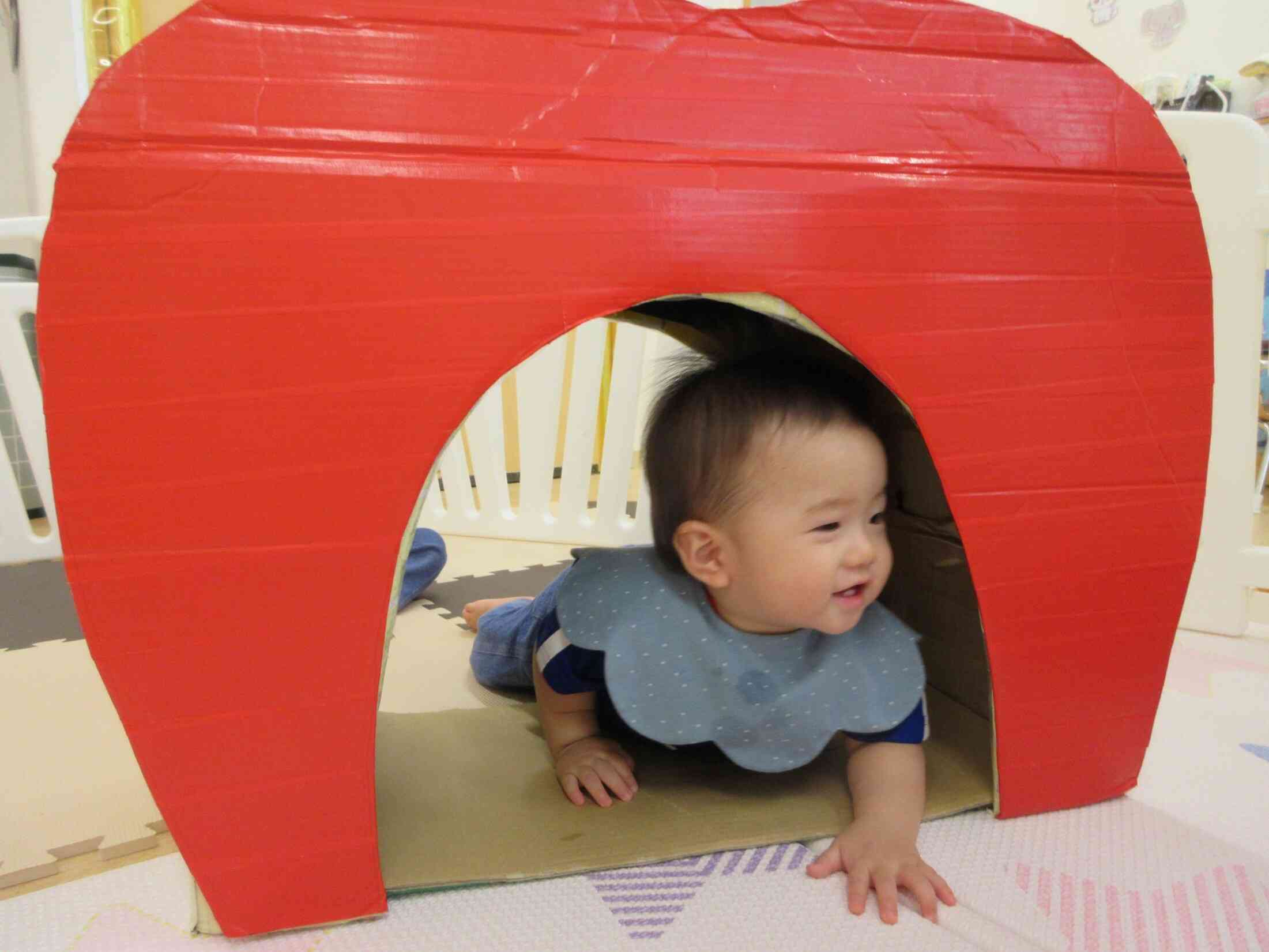 体を動かすって気持ちがいいな♪～運動遊び～(０歳児)