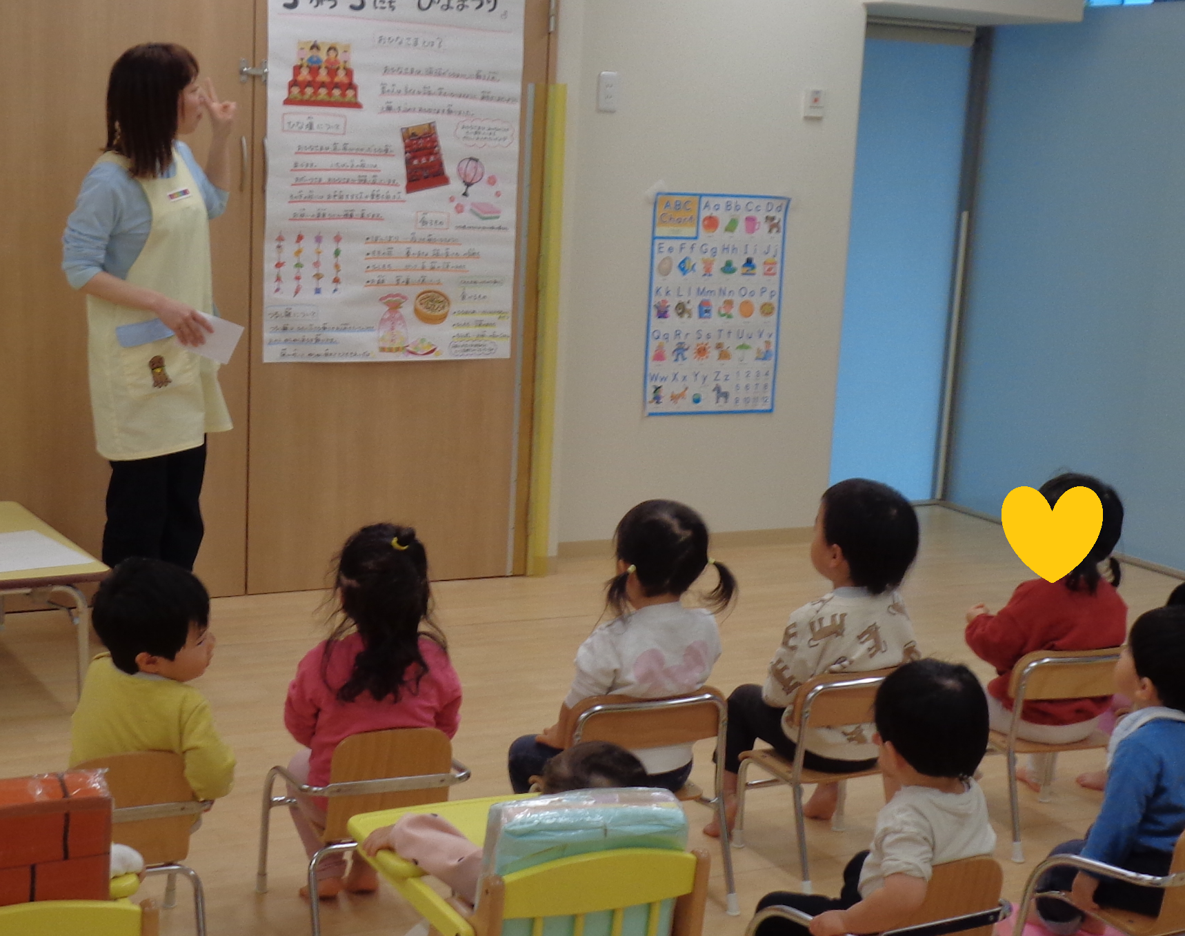 ひなまつり会をしたよ♪(0.1.2歳児、全クラス)