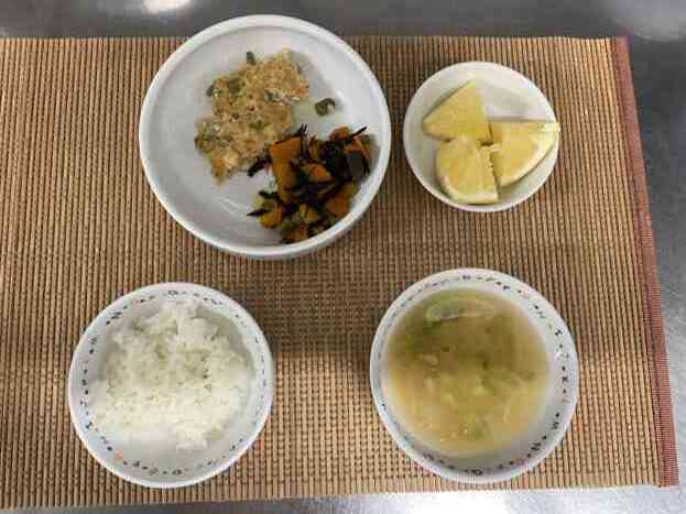8月18日給食　郷土料理「冷や汁」