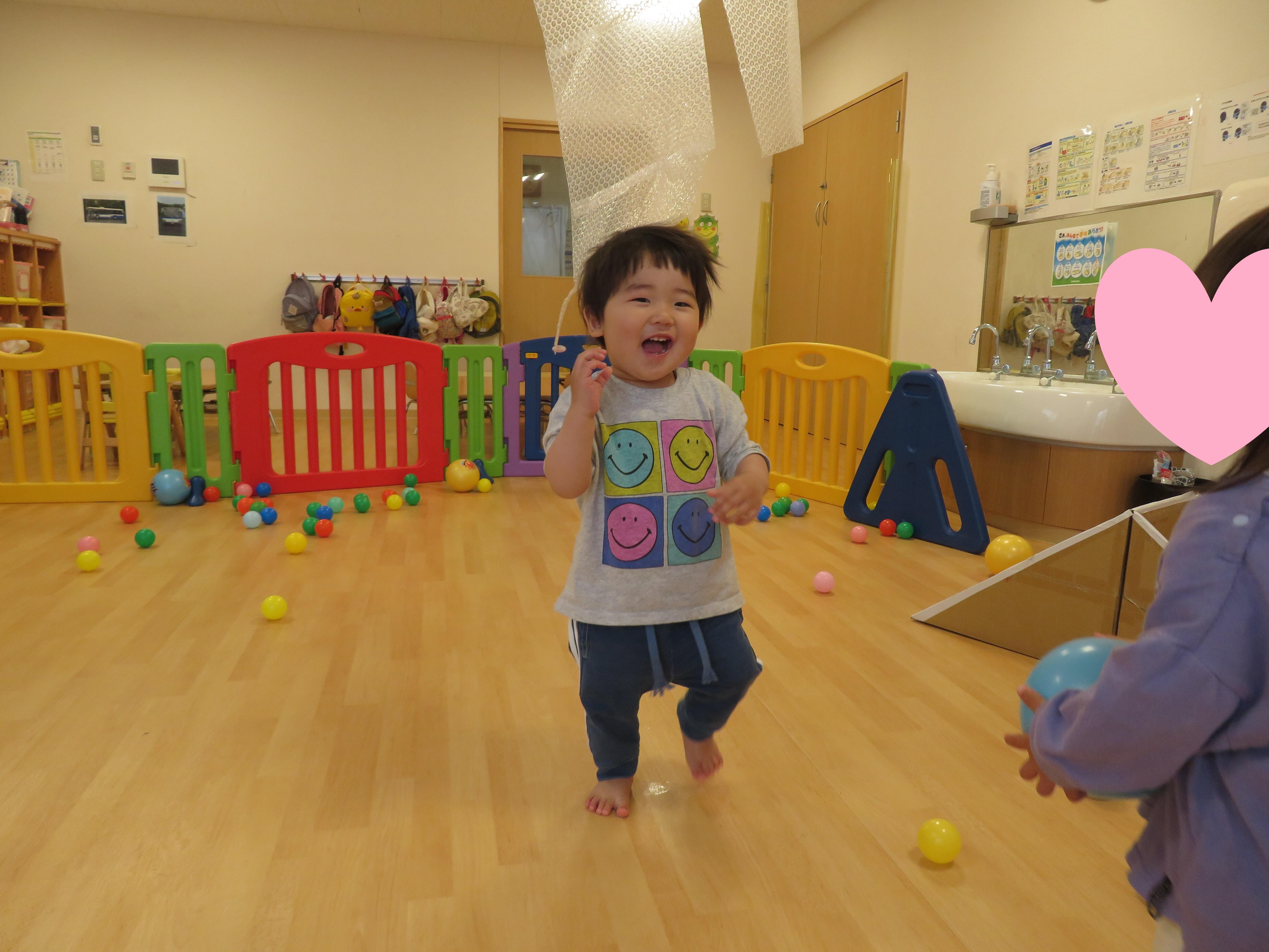 お部屋で思いっきり遊んだよ!