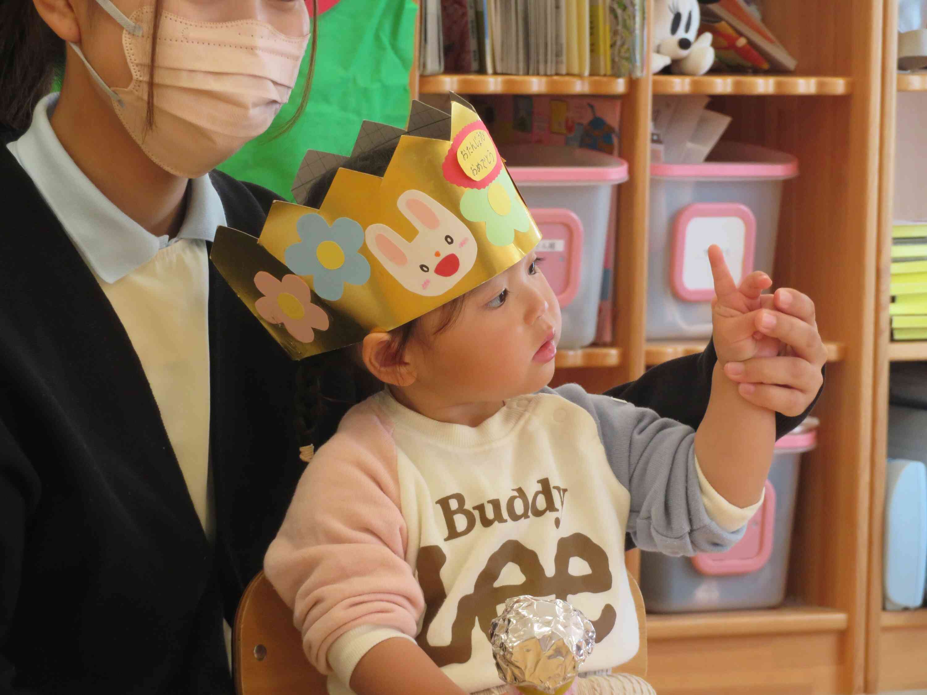 ２歳になりました！お指で上手に出来るかな…？