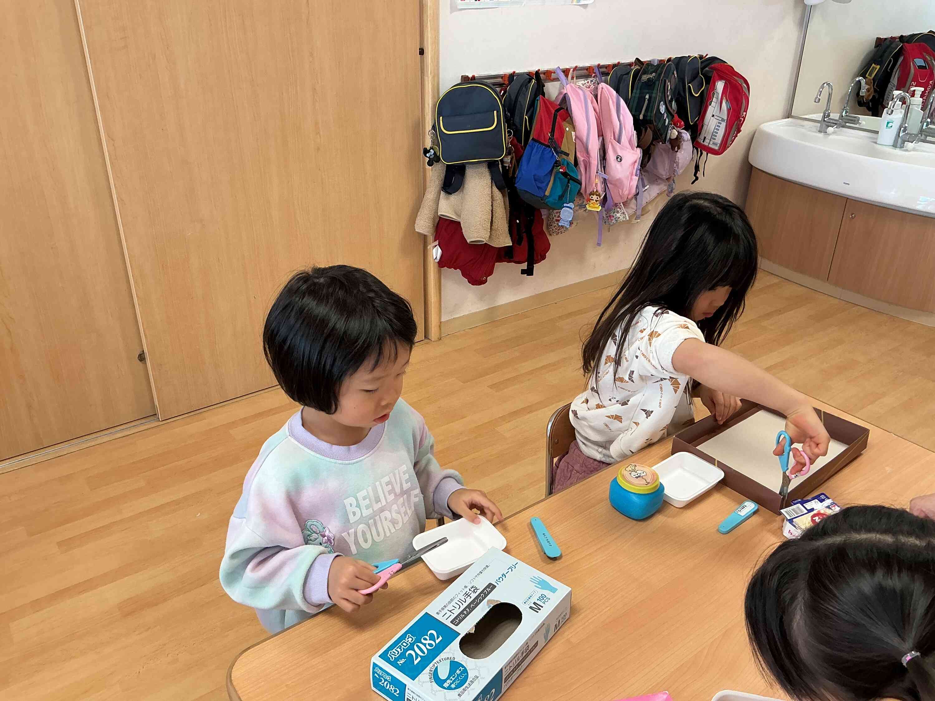 空き箱製作 楽しいね！