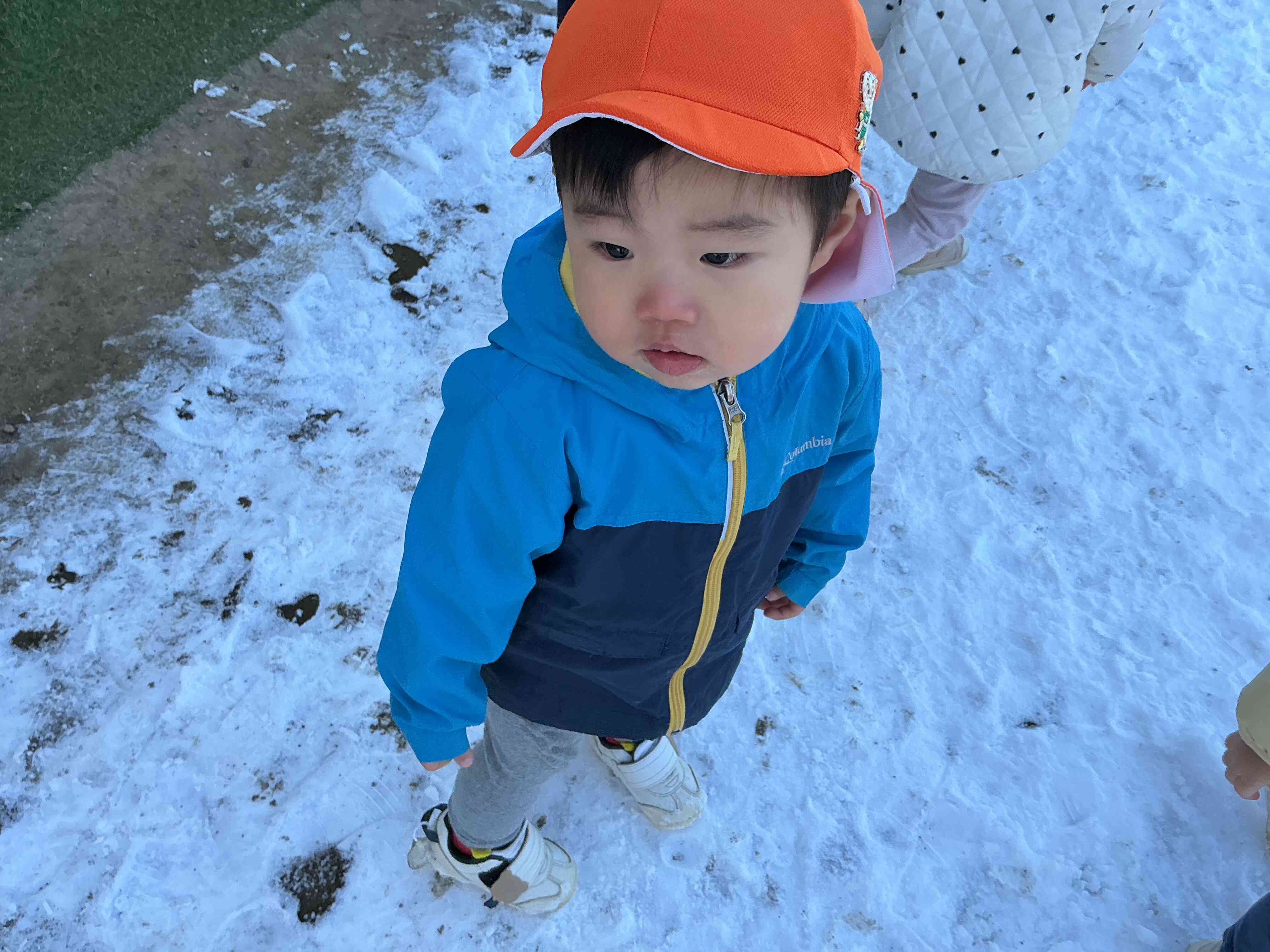 雪って冷たいんだね❄️