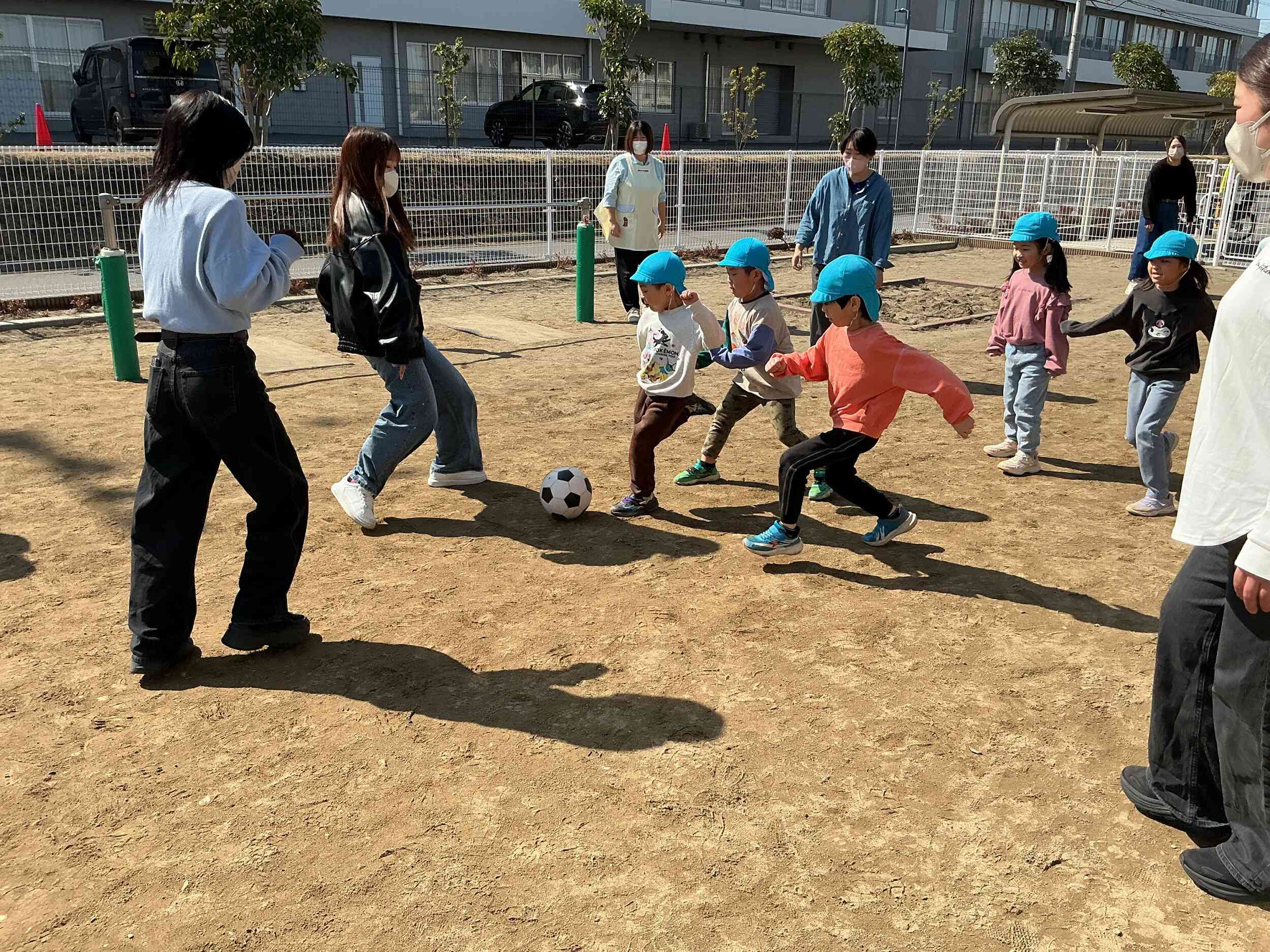 みんなでサッカーたのしいなっ