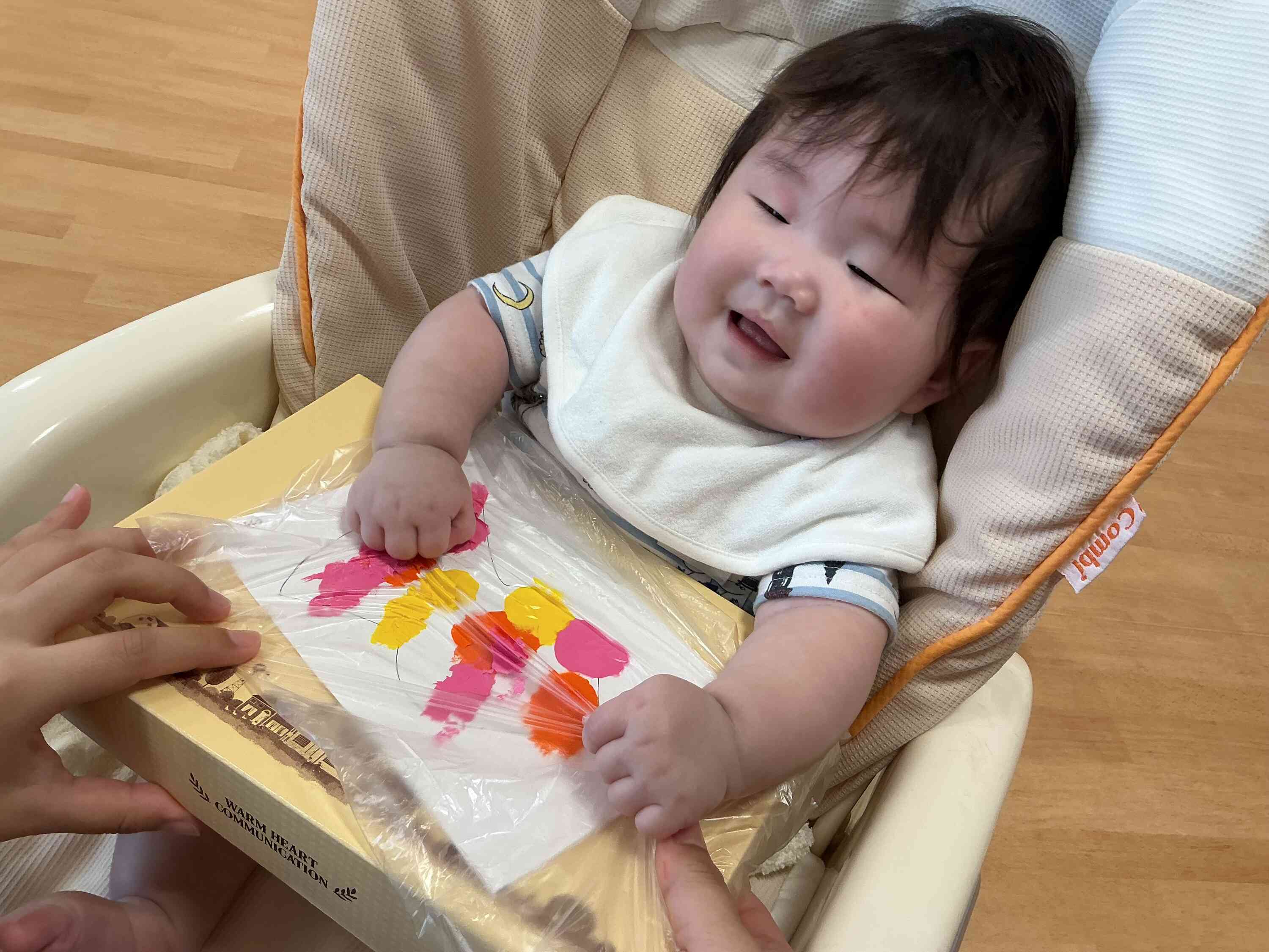 ☆ひよこ組の日常☆(0歳児)