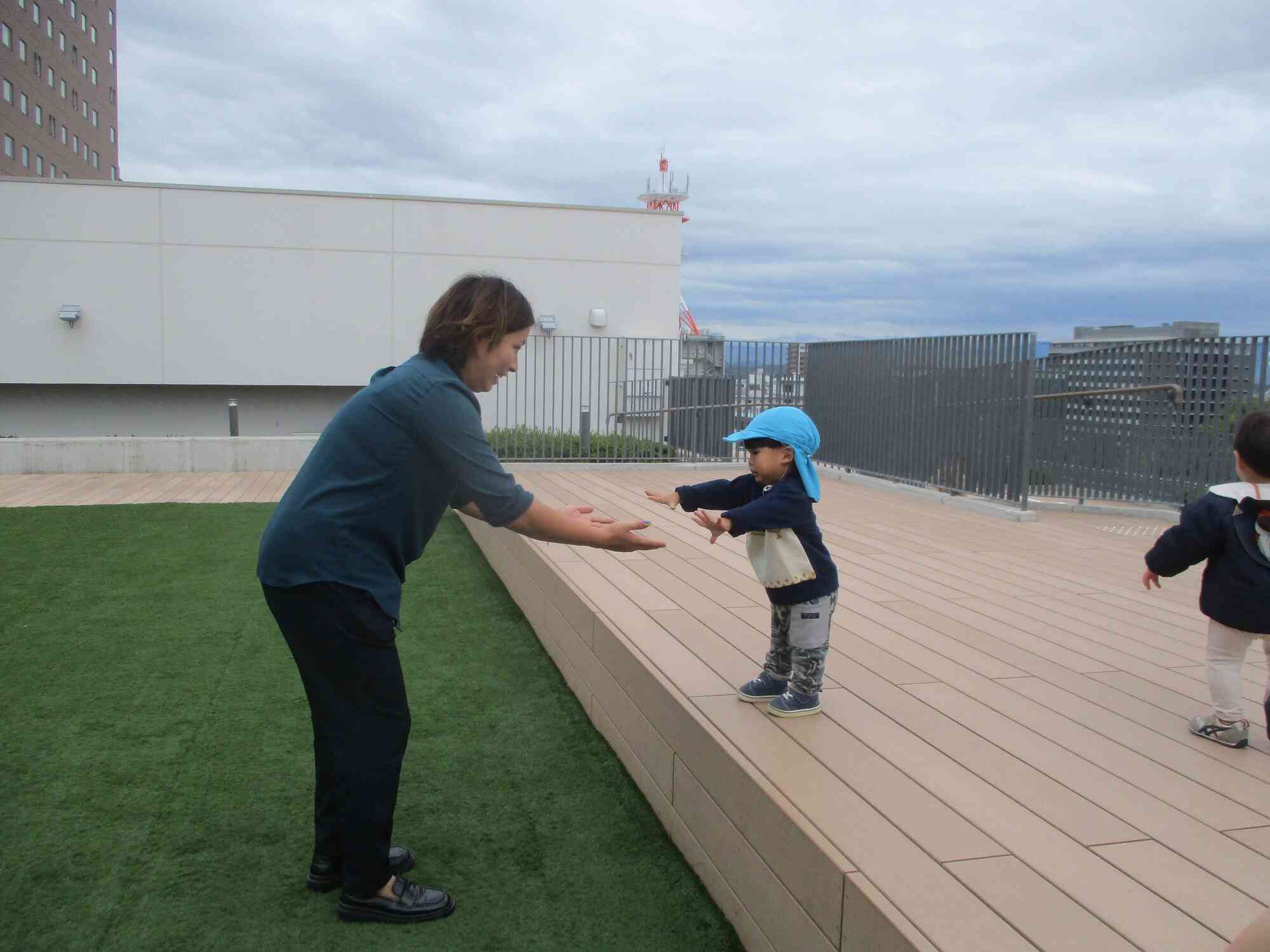 ママ抱っこして！