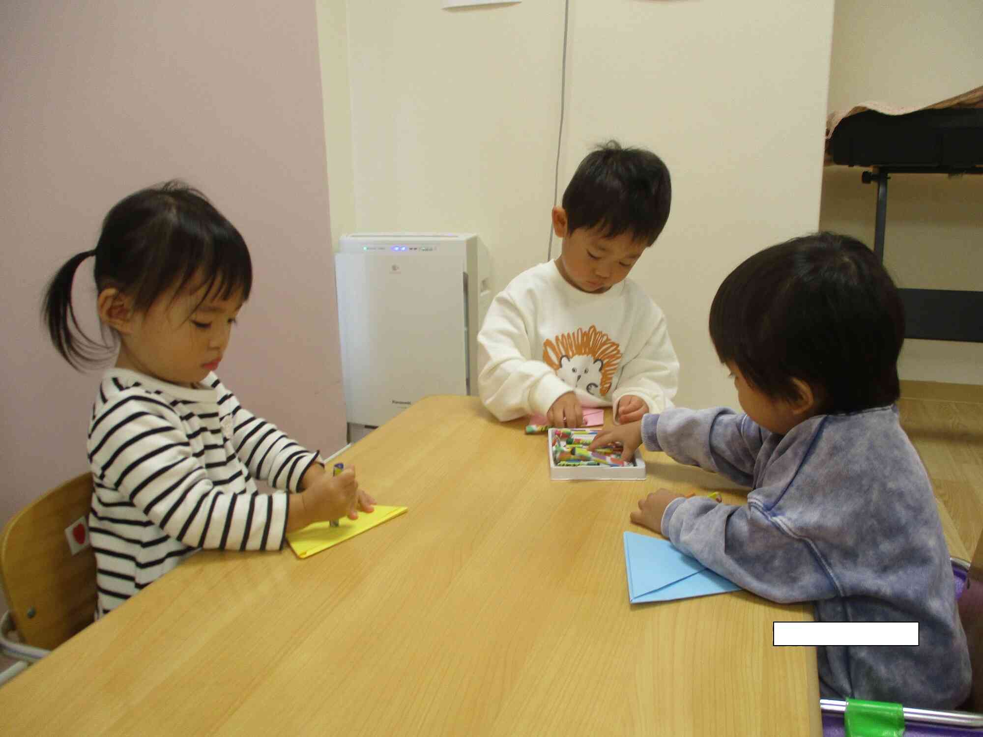 ドングリ拾いにレッツゴー！