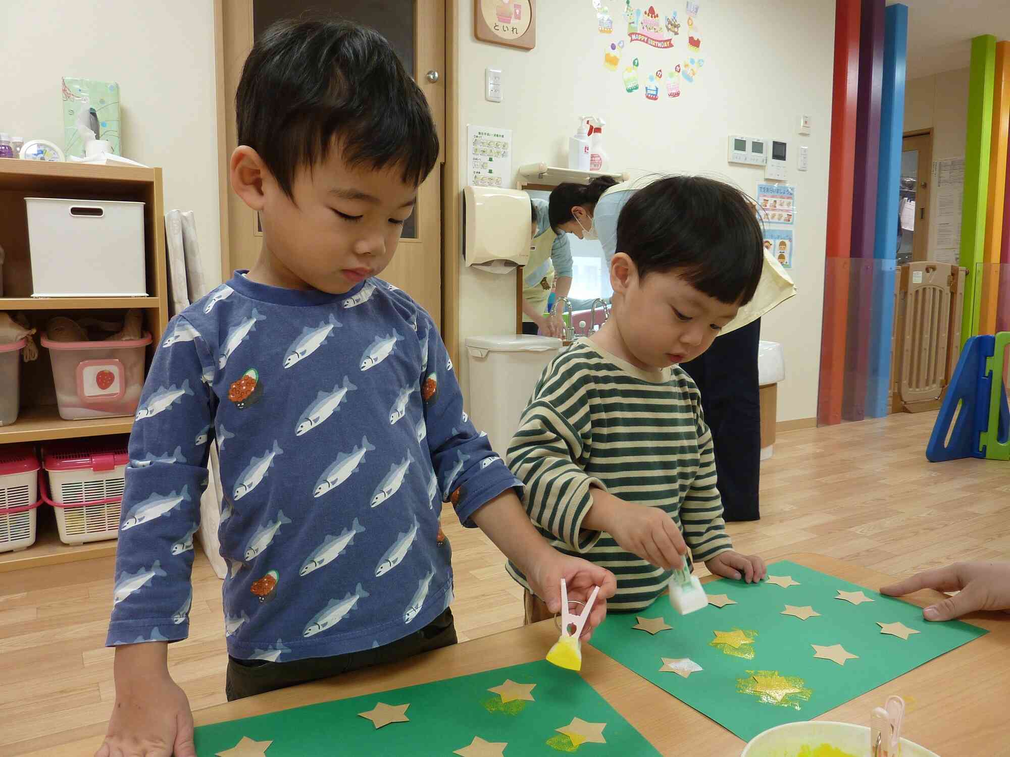 みんなで頑張りました。どれが届くかはお楽しみ！