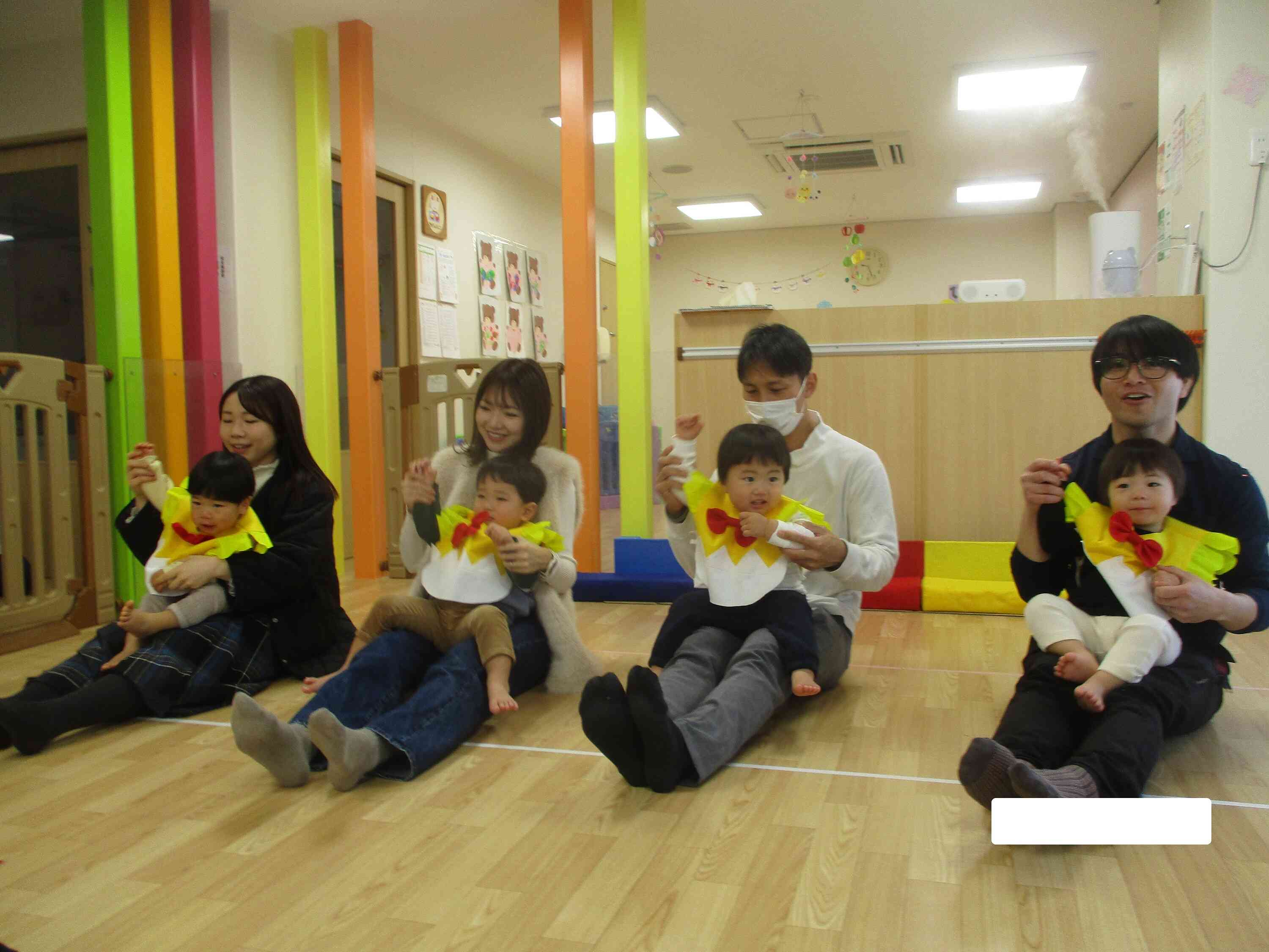 お家の人とふれあい遊び楽しいね♪