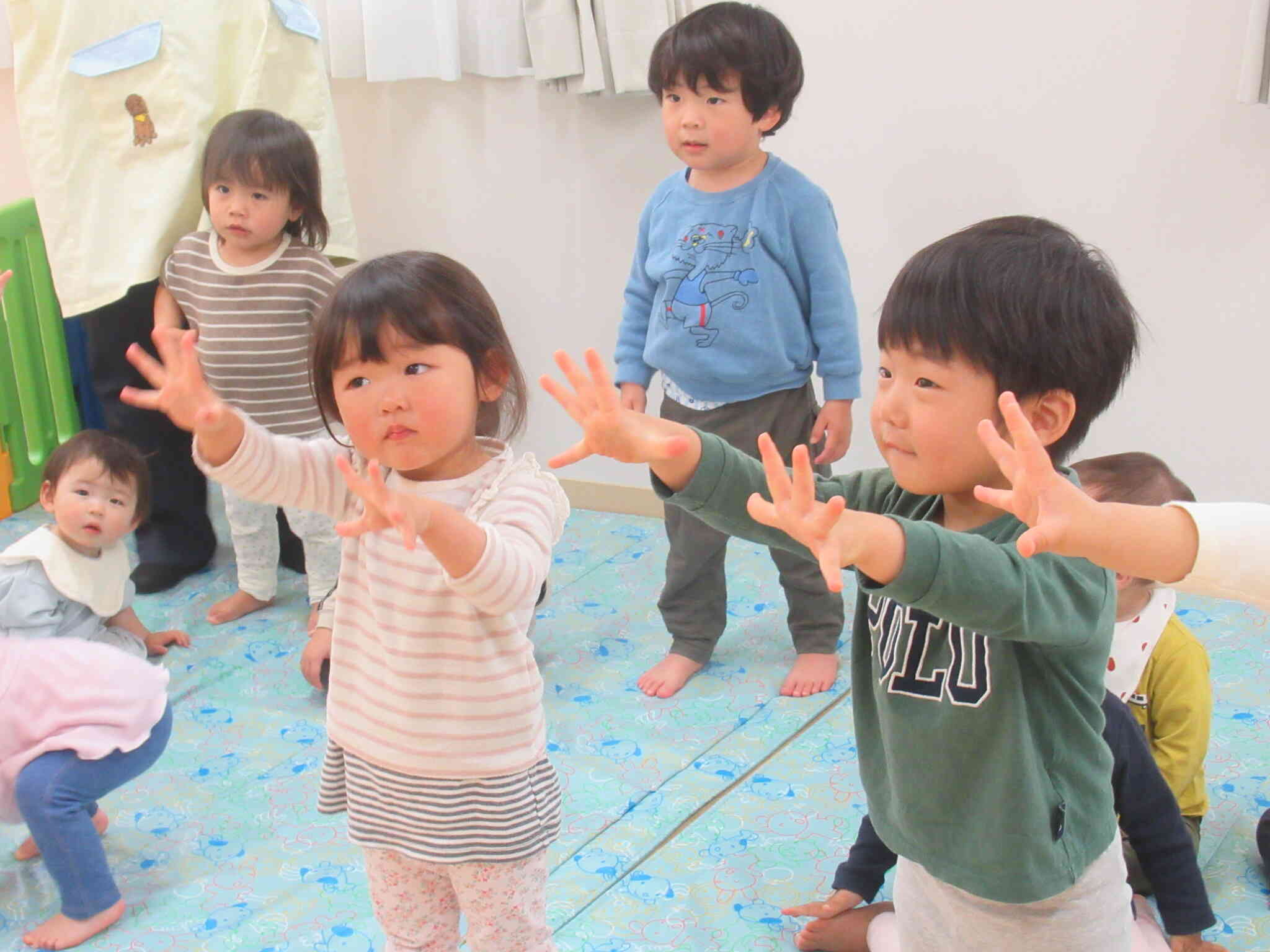 Ｐｅｅｋ－ａ－ｂоｏ♪