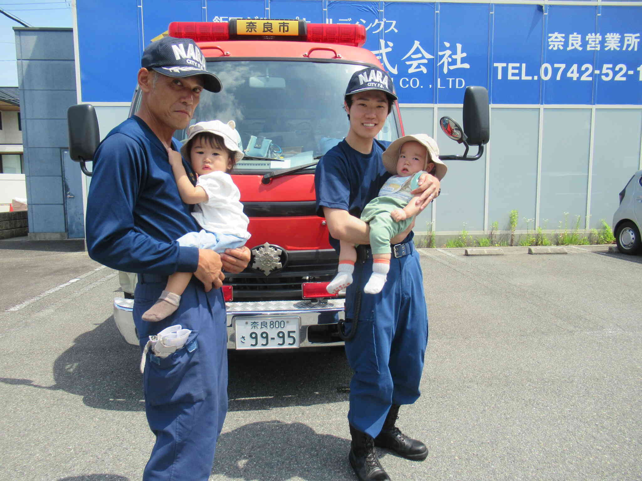 消防車と一緒にパチリ！