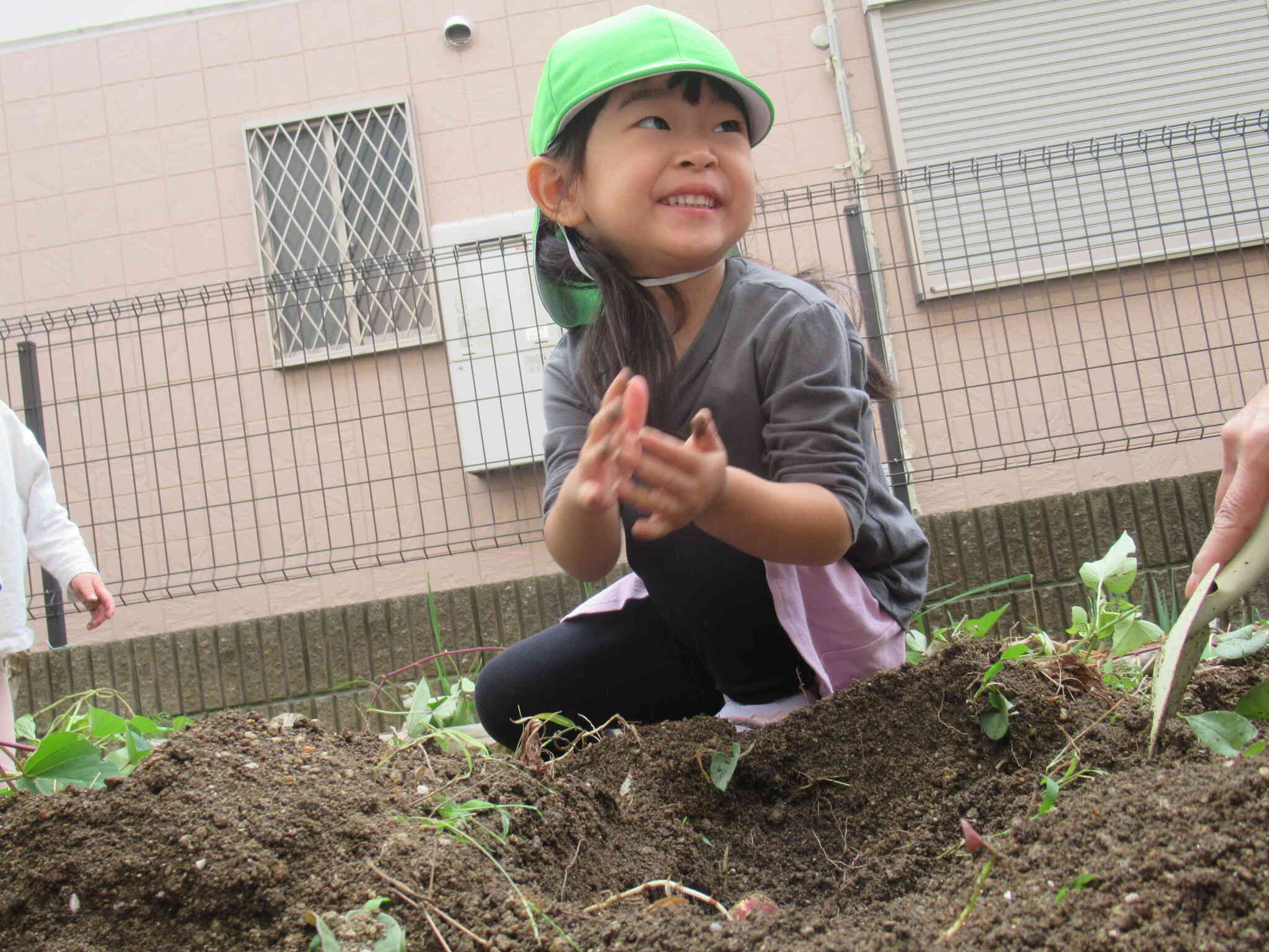 砂遊びの砂と違うね！