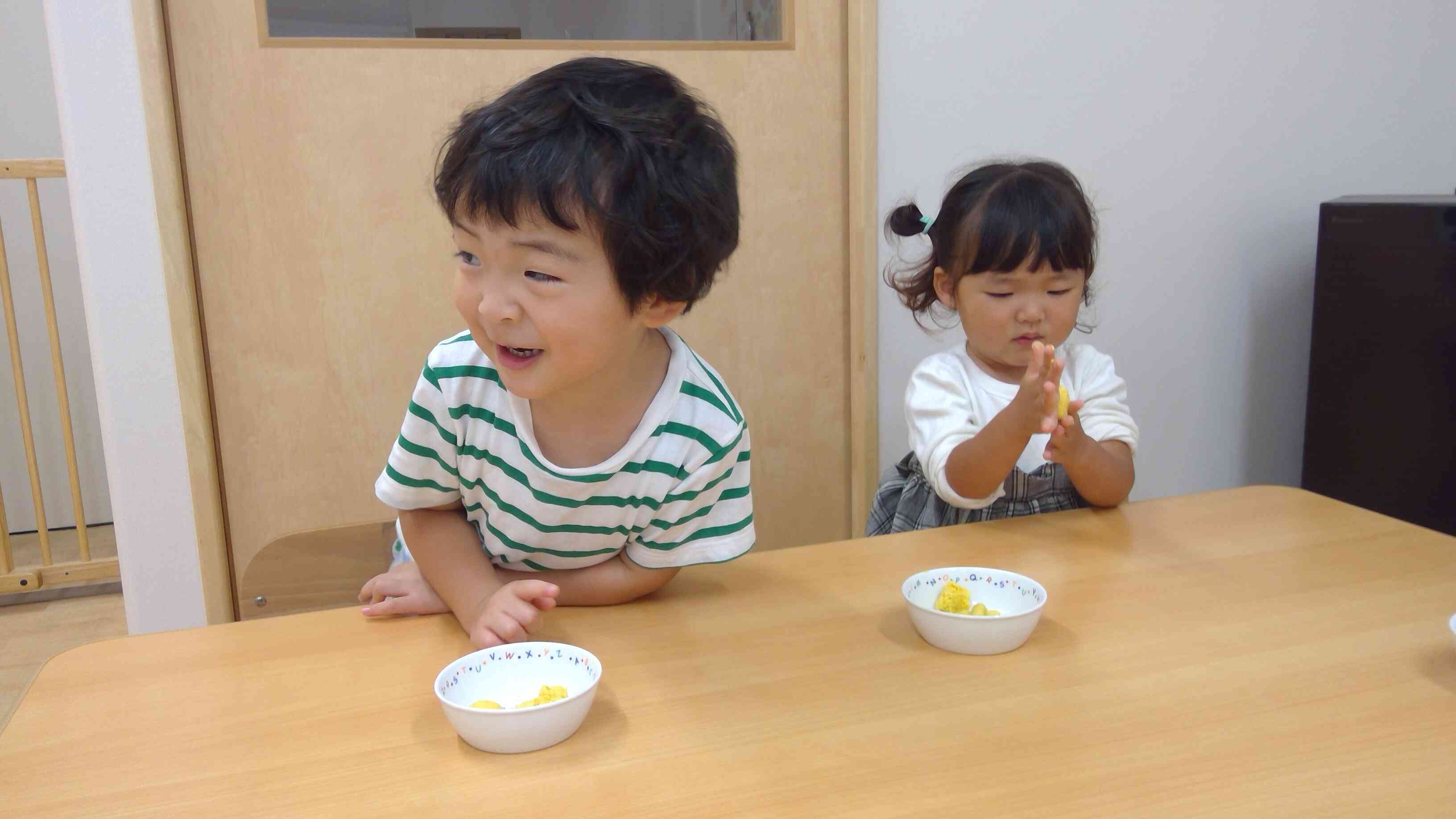 手にくっついちゃったよ～