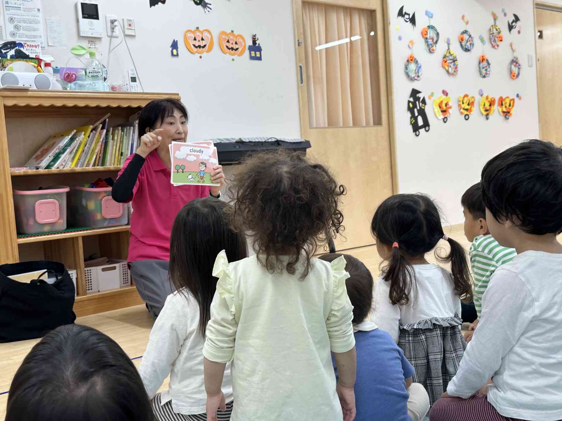 10月ー英語であそぼうー