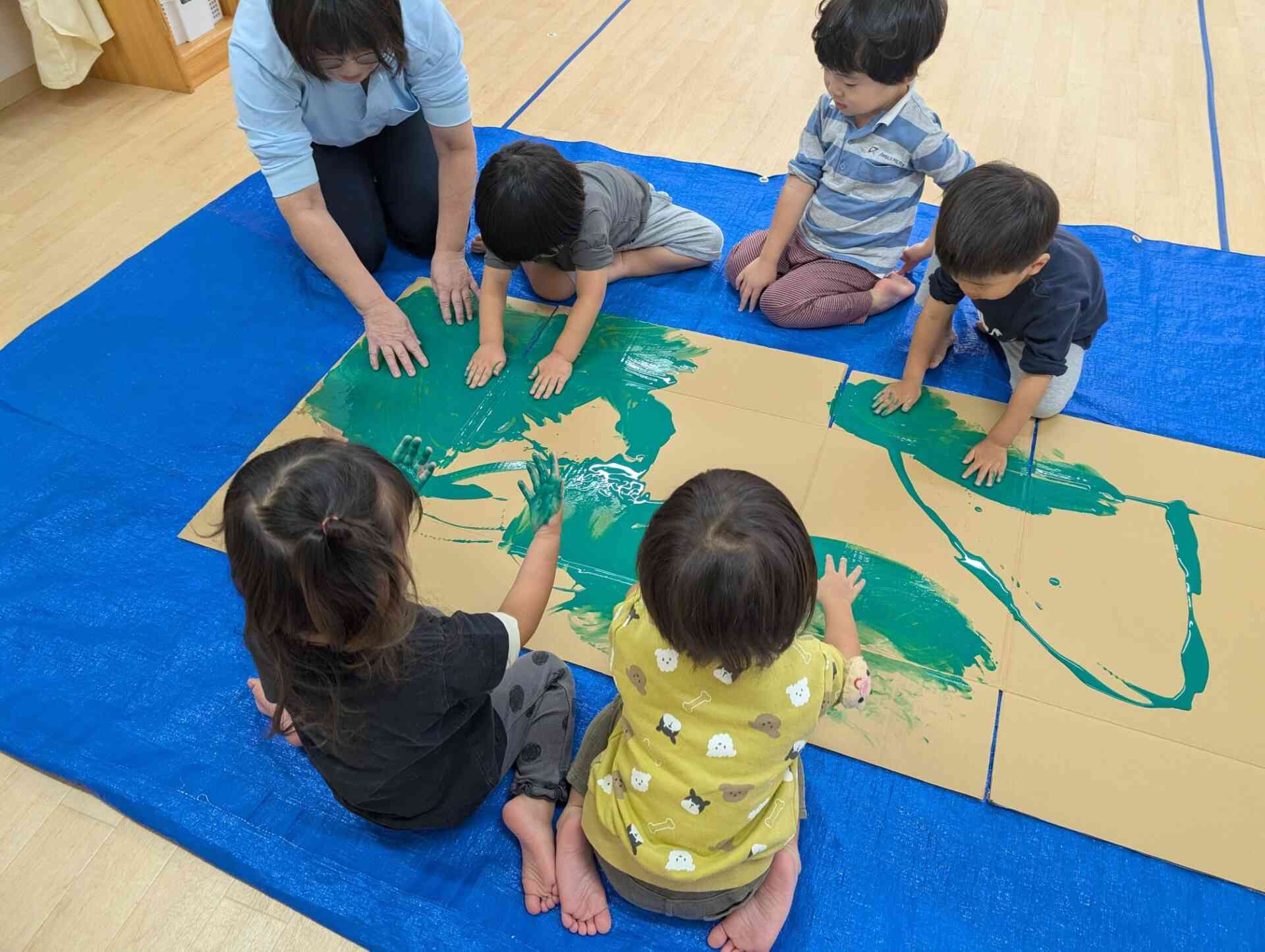 ぬたくり遊び~うさぎ組~