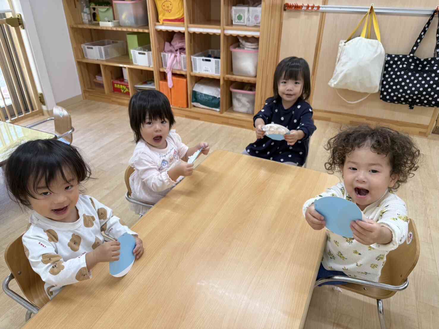 みんなでかんせーい！！