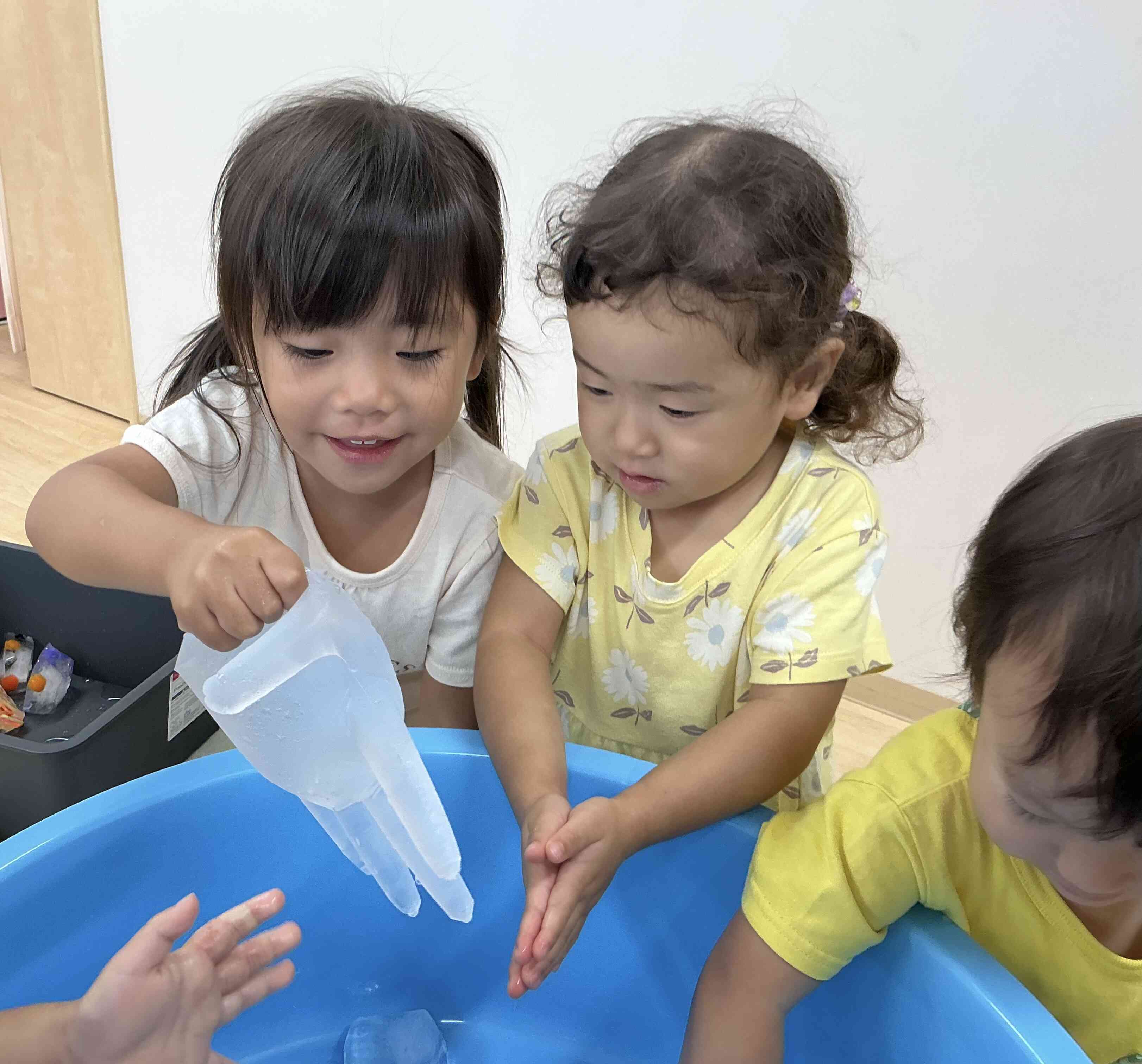 氷遊び〜全クラス〜