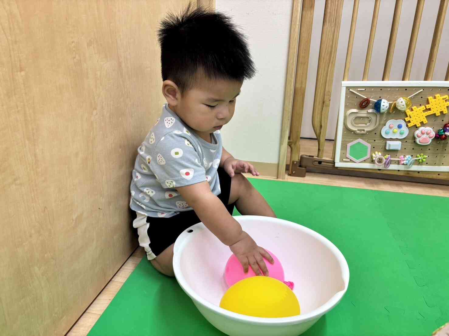 水風船あそび♪ぷにぷに気持ちいいなぁ〜