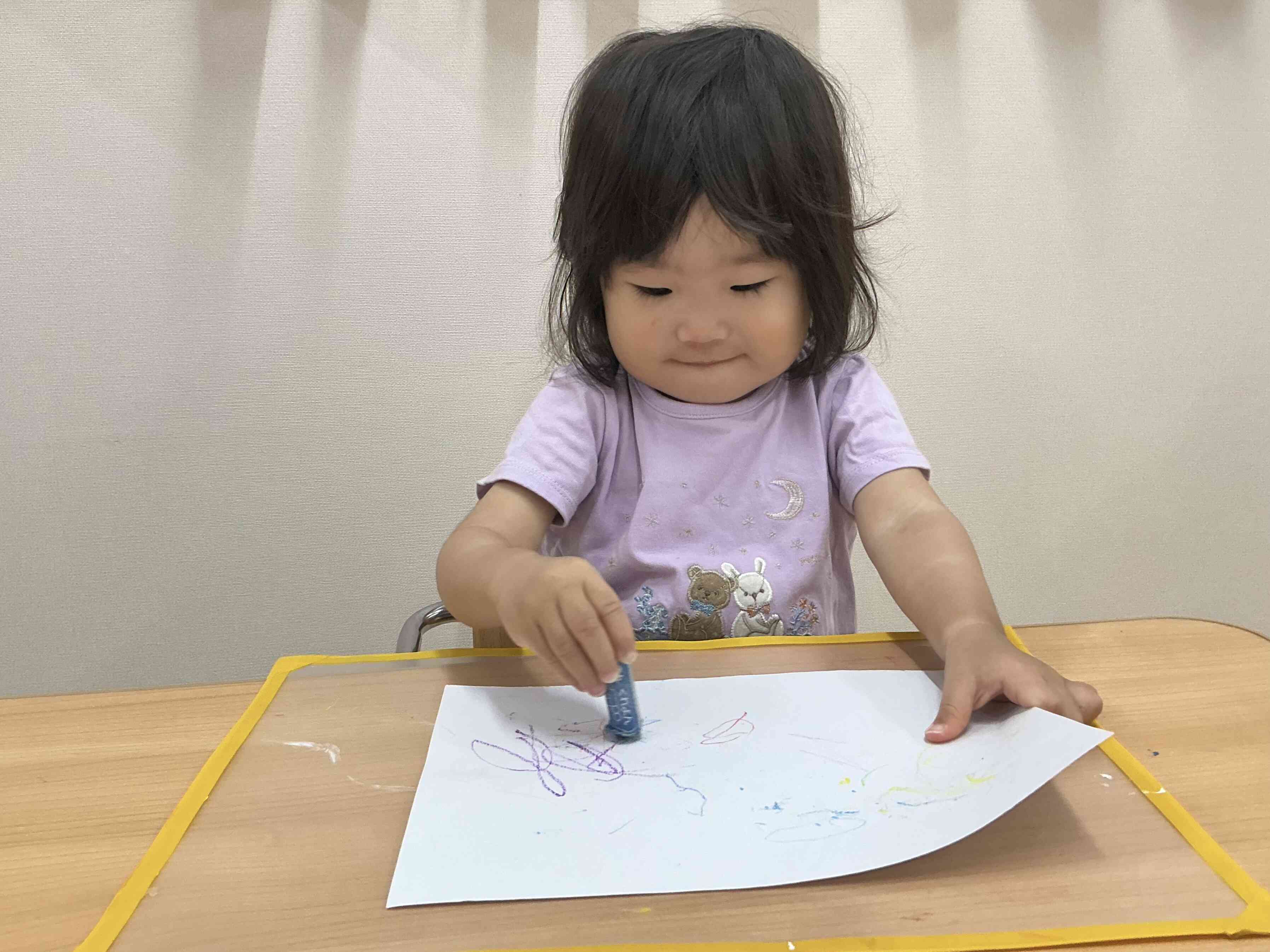 かきかき、楽しいな♪