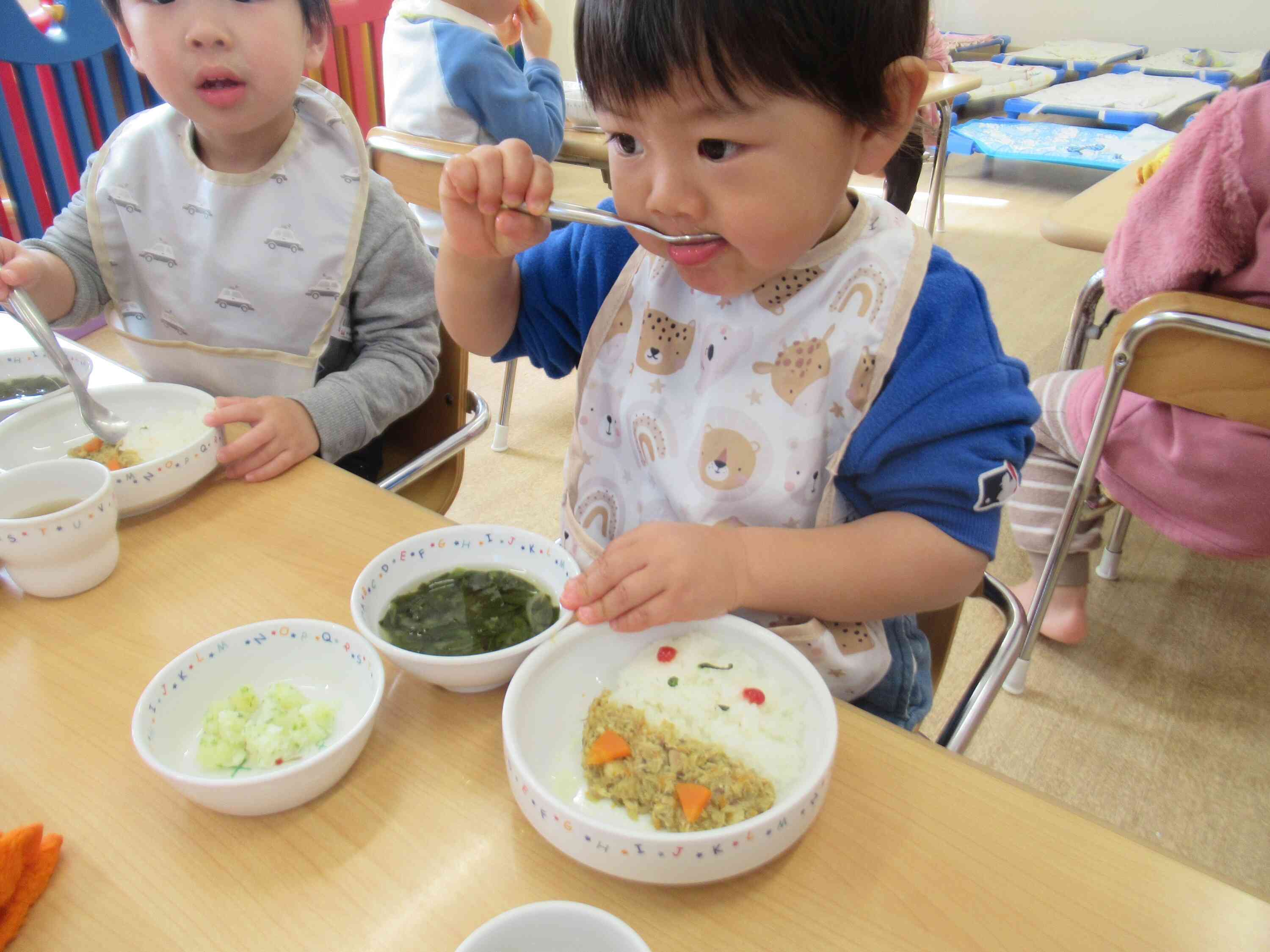 給食は鬼のご飯でした。