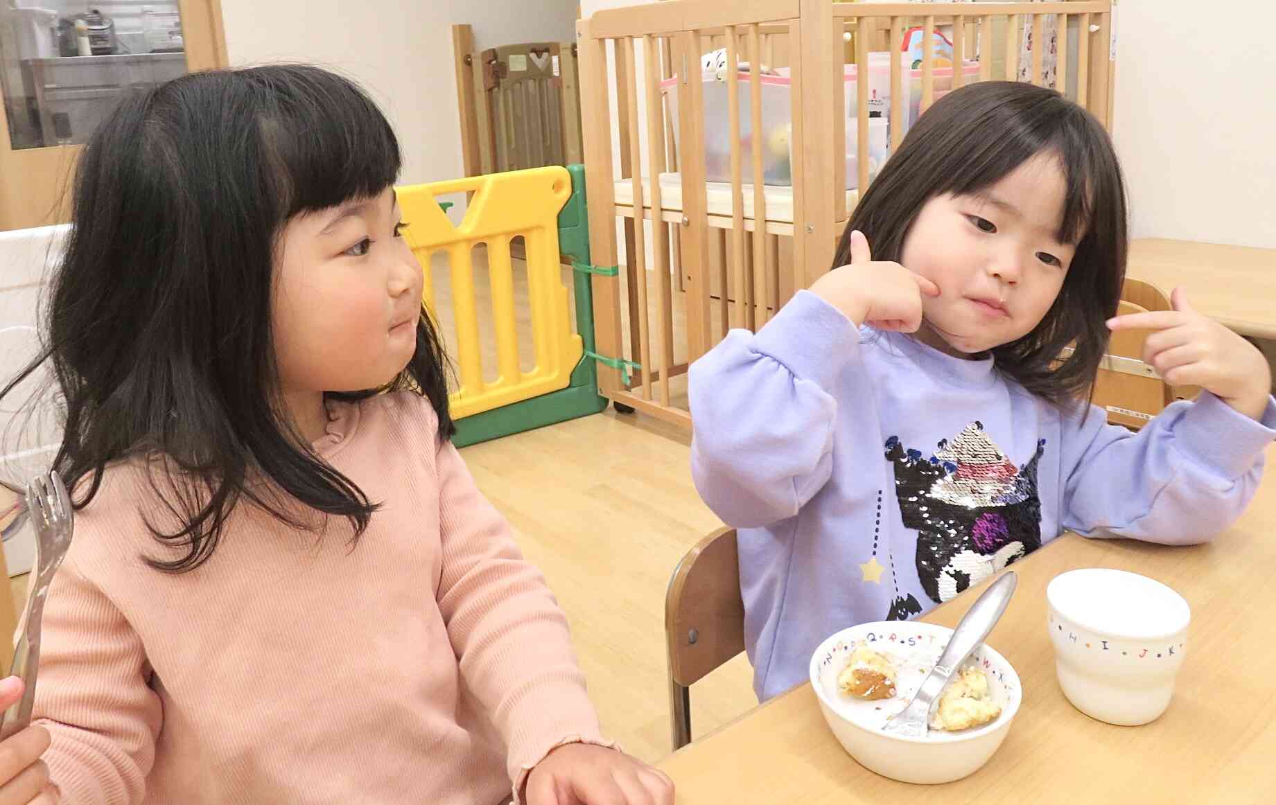 美味しくてポーズもバッチリです♡