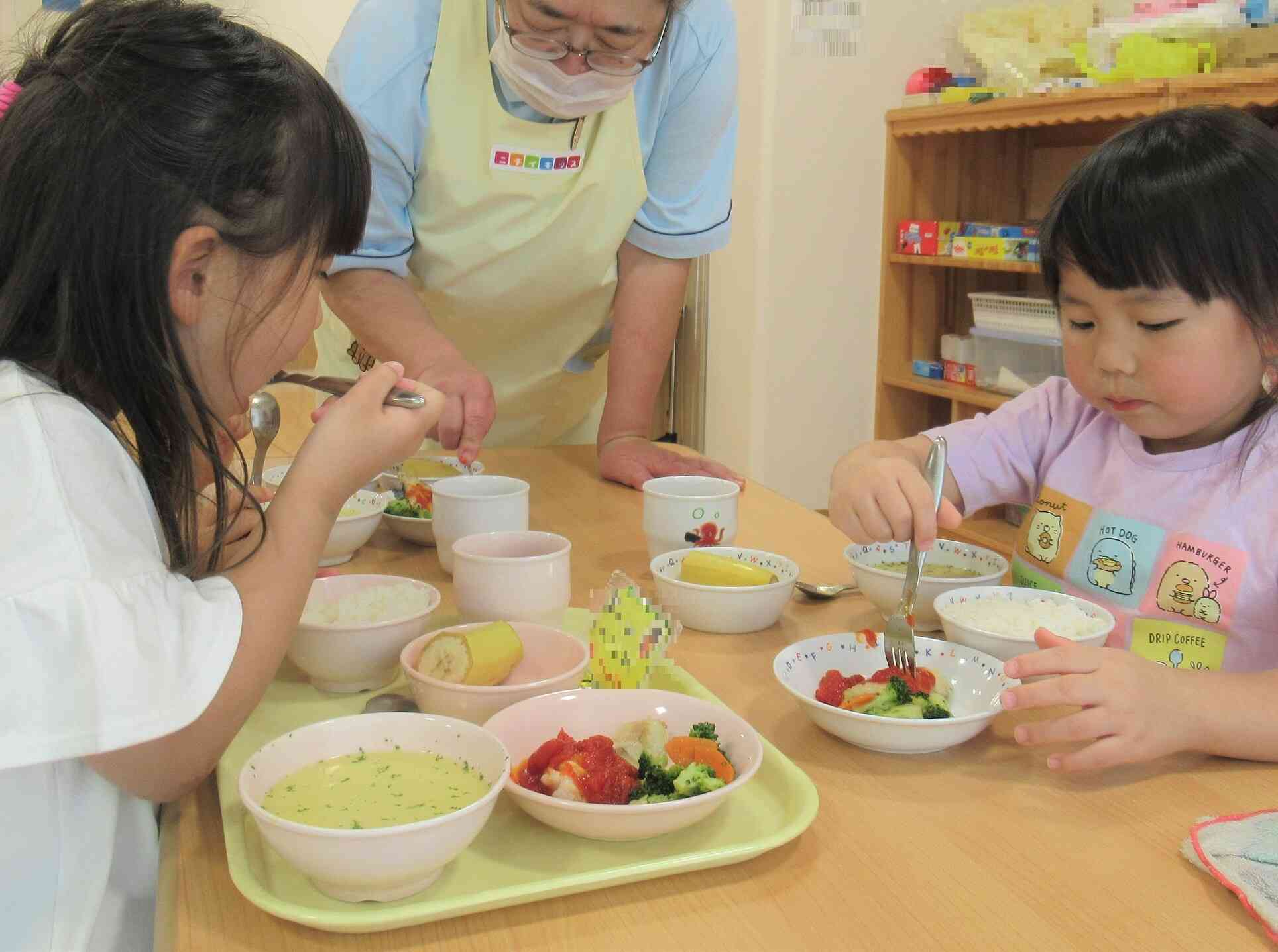 夢中でパクパク