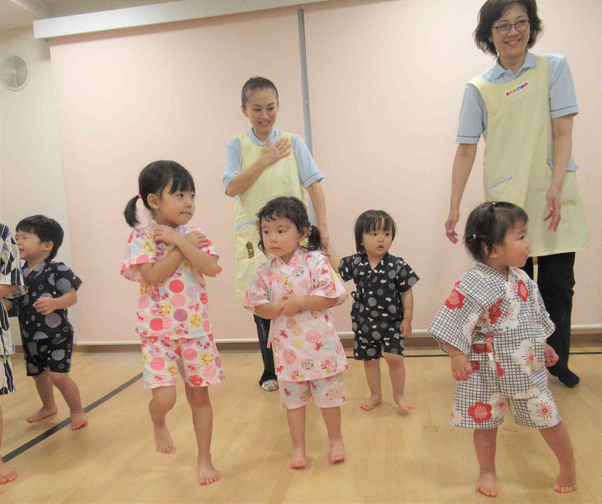 先生も一緒にシャシャンがシャン♪