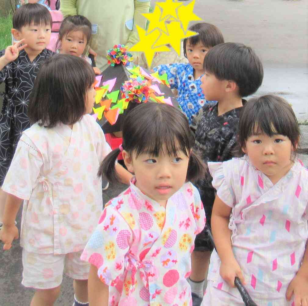 来年は大きなお神輿に挑戦だね！りす(3歳児)組のみんな♪