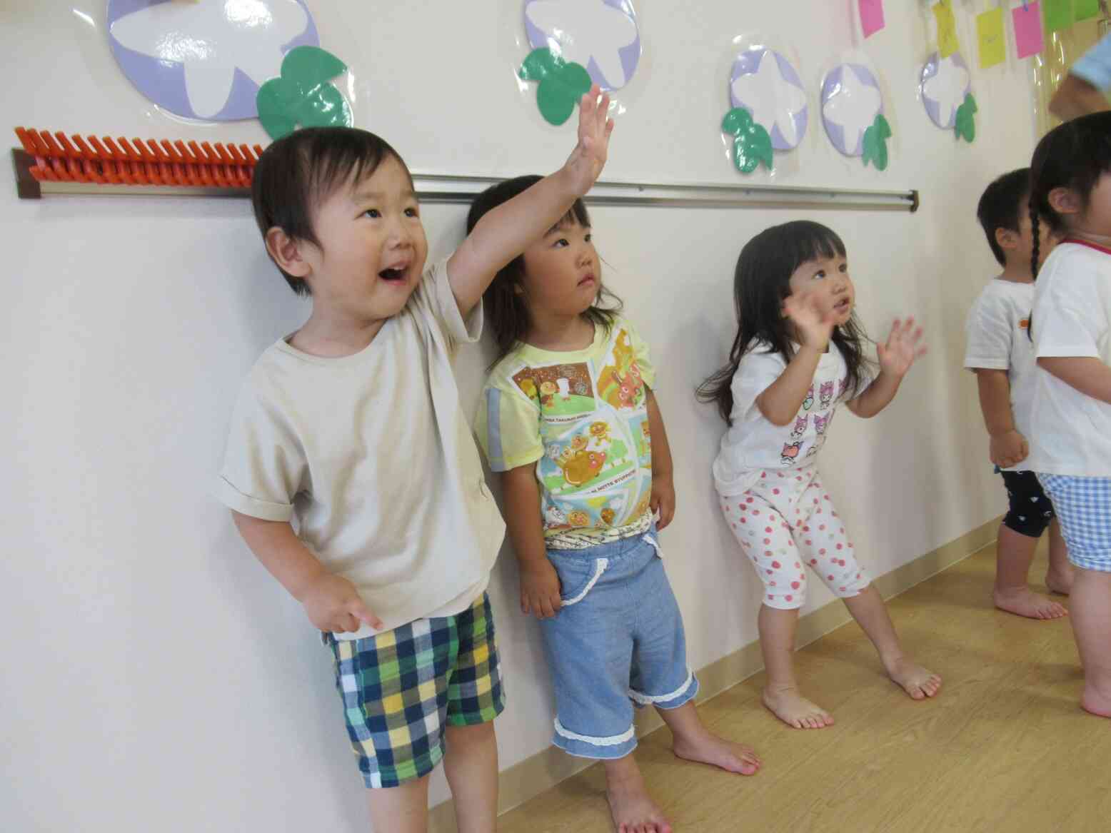 英語あそびに夢中です！（2歳児）