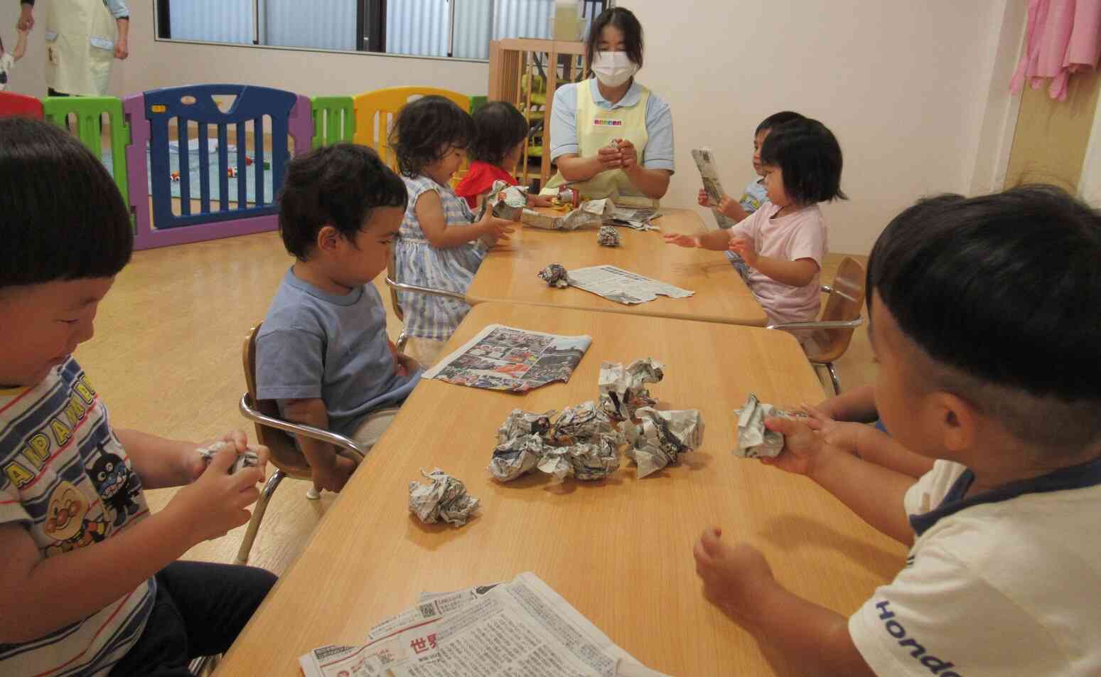 新聞紙あそび♫