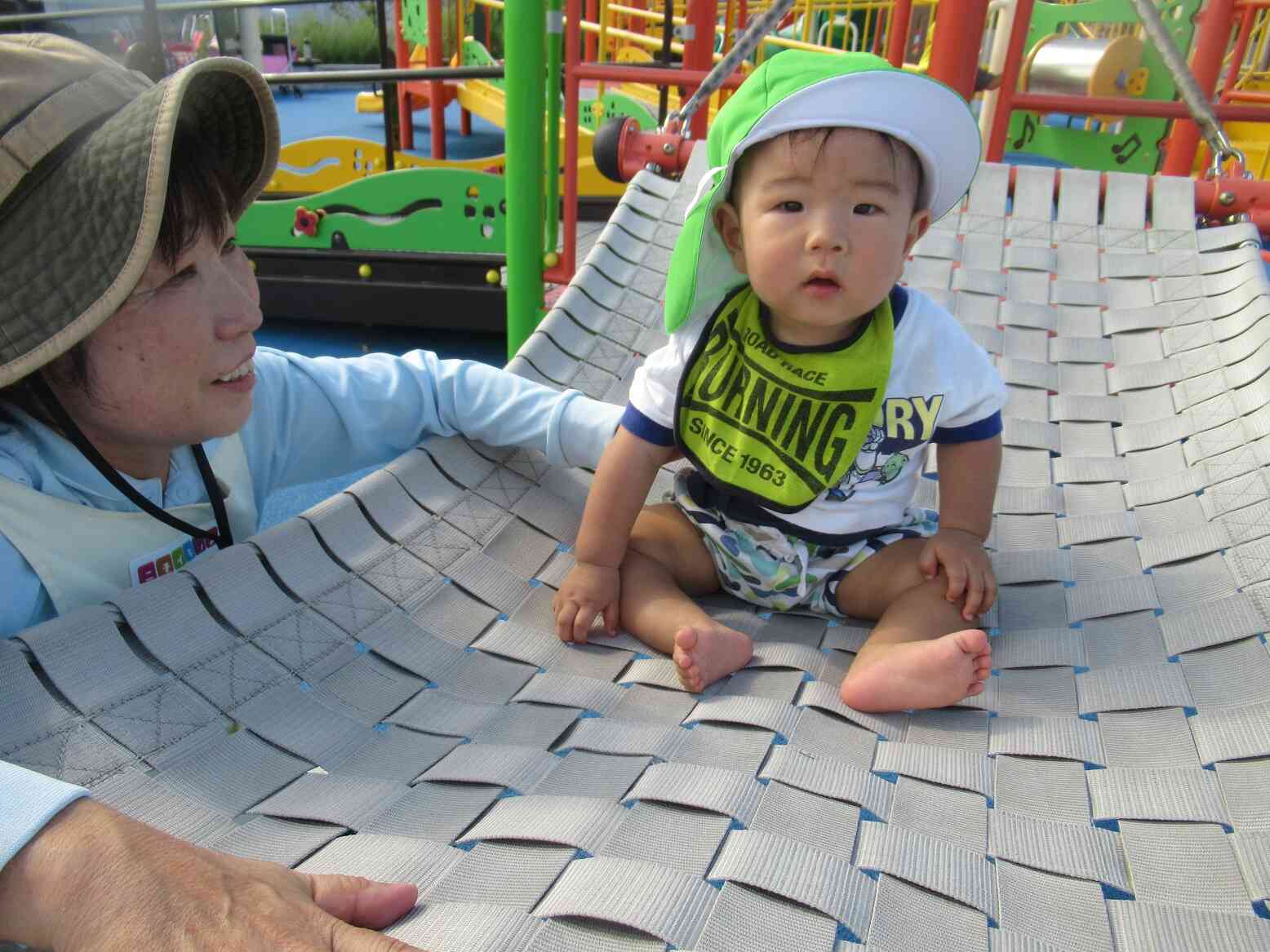 おさんぽ大好き!(0歳児)