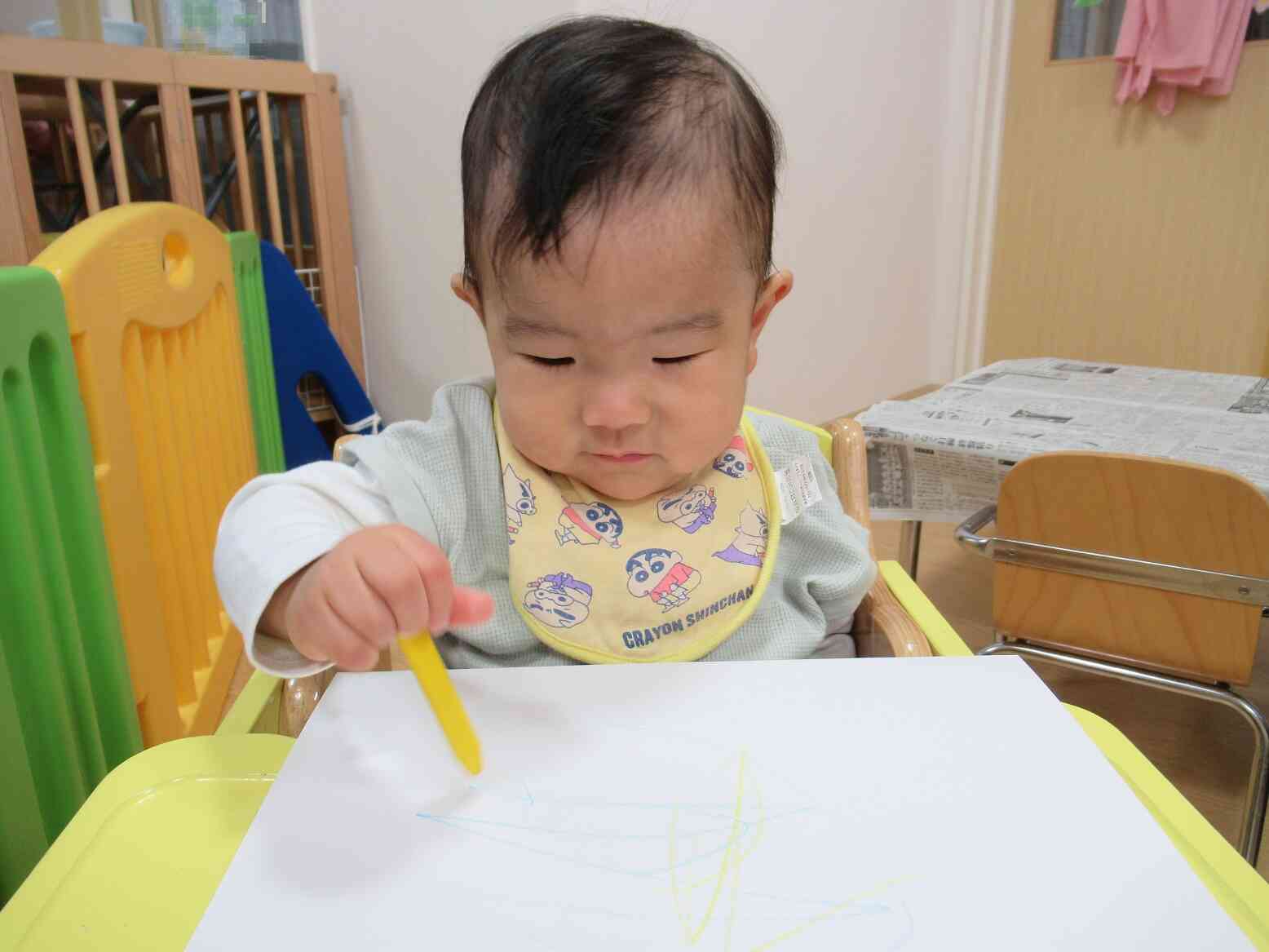 お絵かき楽しいね♪(ひよこ組)